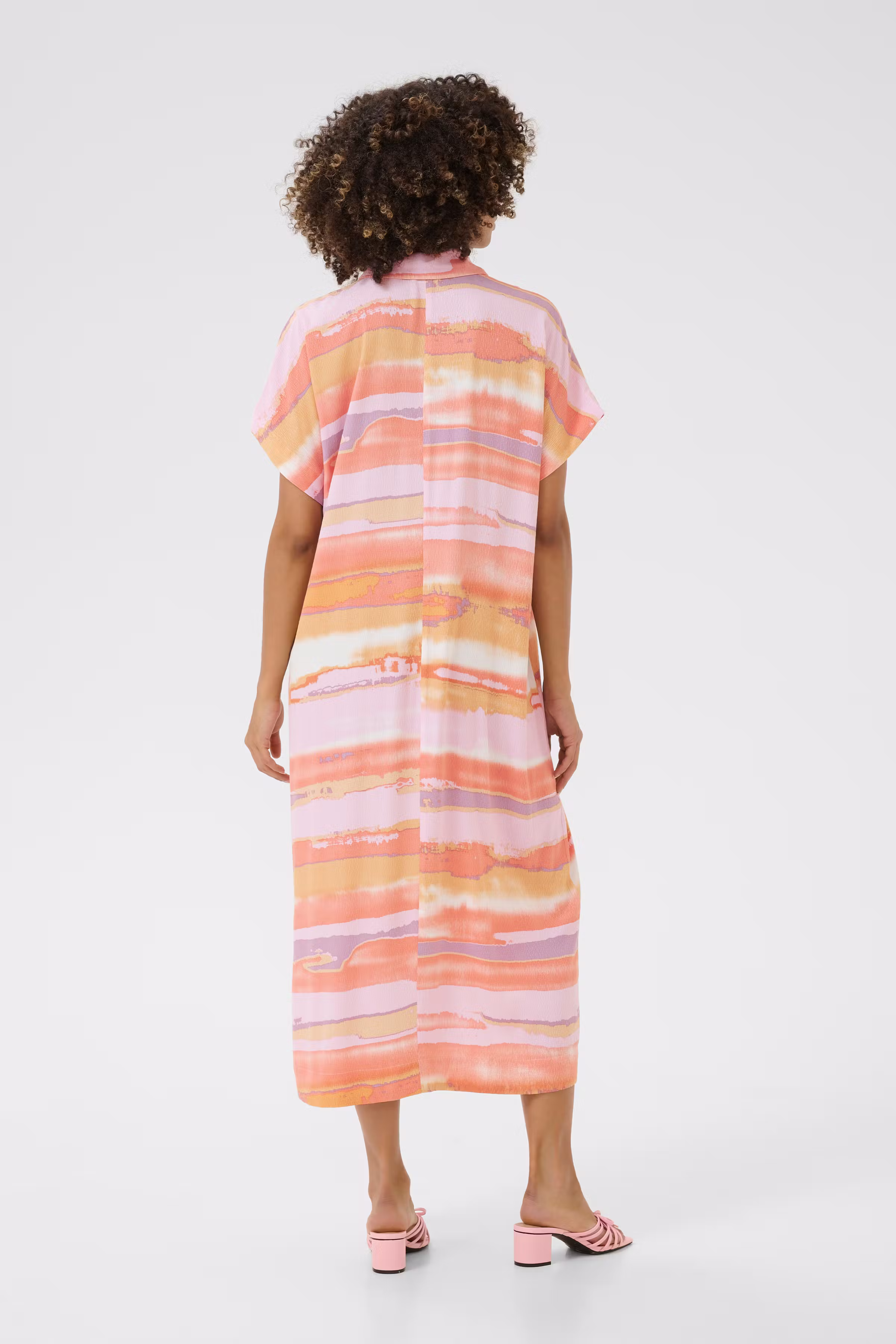 CUdodi Kjole LOOKBOOK BACK 50111869-107689