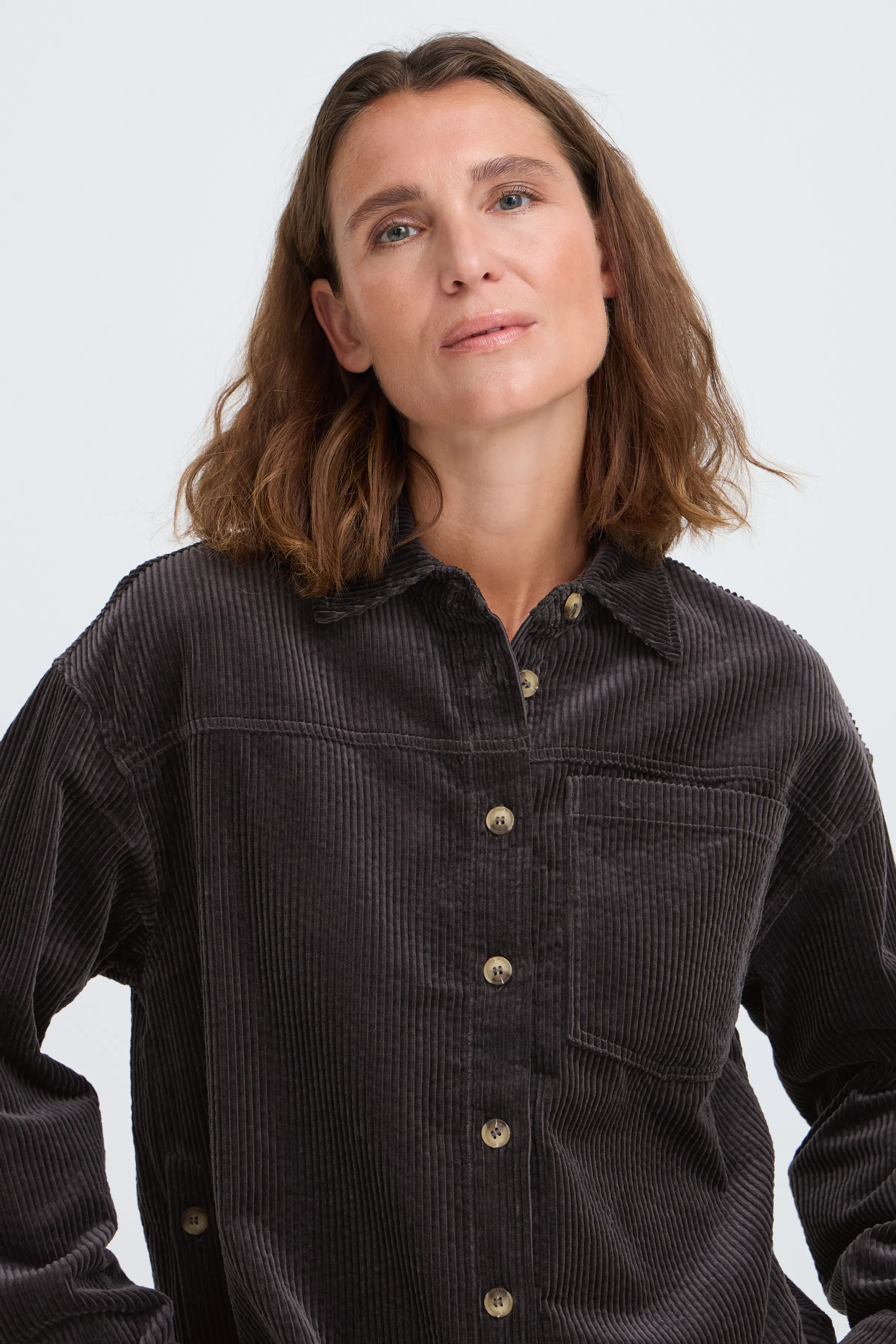 PZESSY Skjorte LOOKBOOK DETAIL 50210726-191103