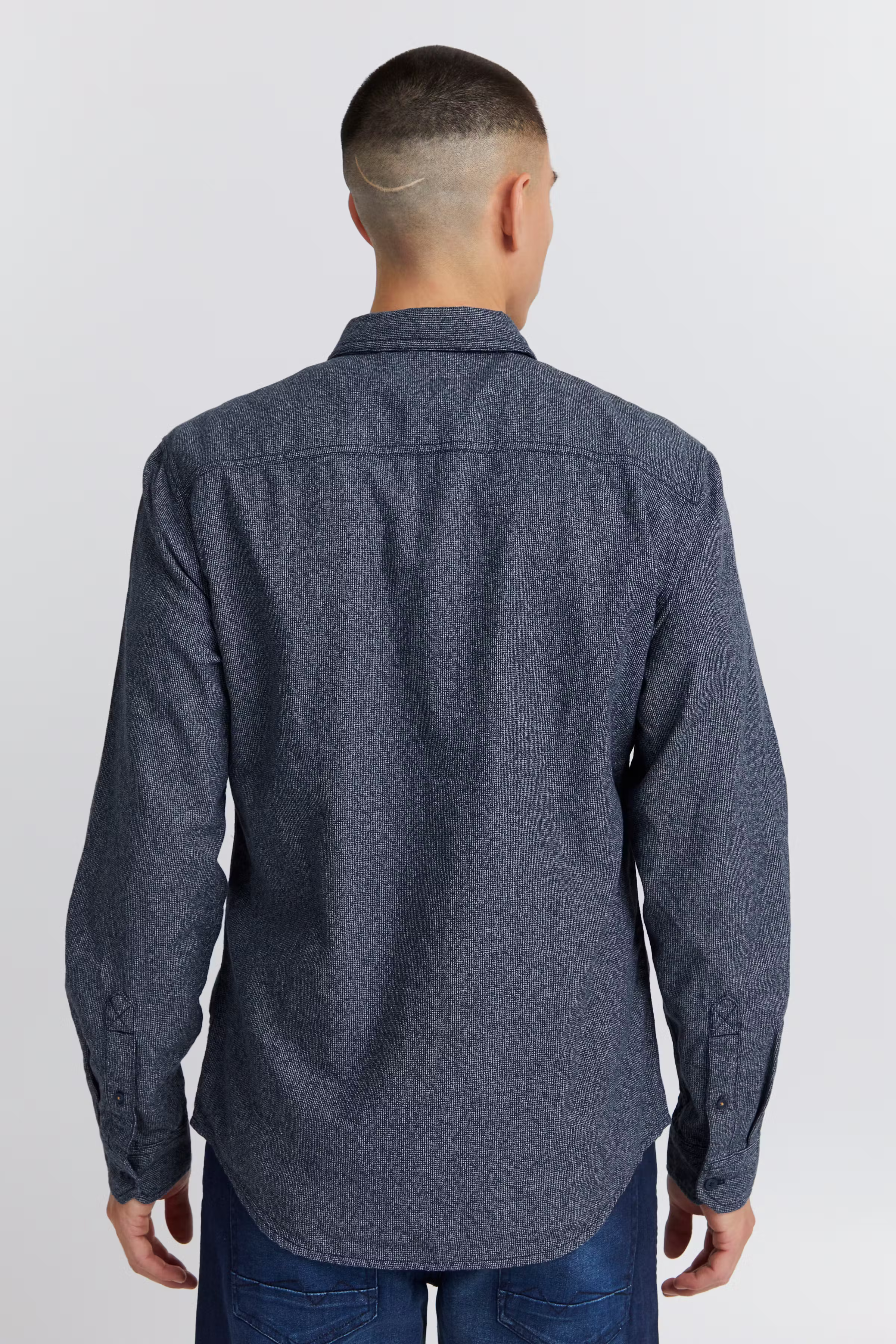 Långärmad skjorta LOOKBOOK BACK 20714326-194024