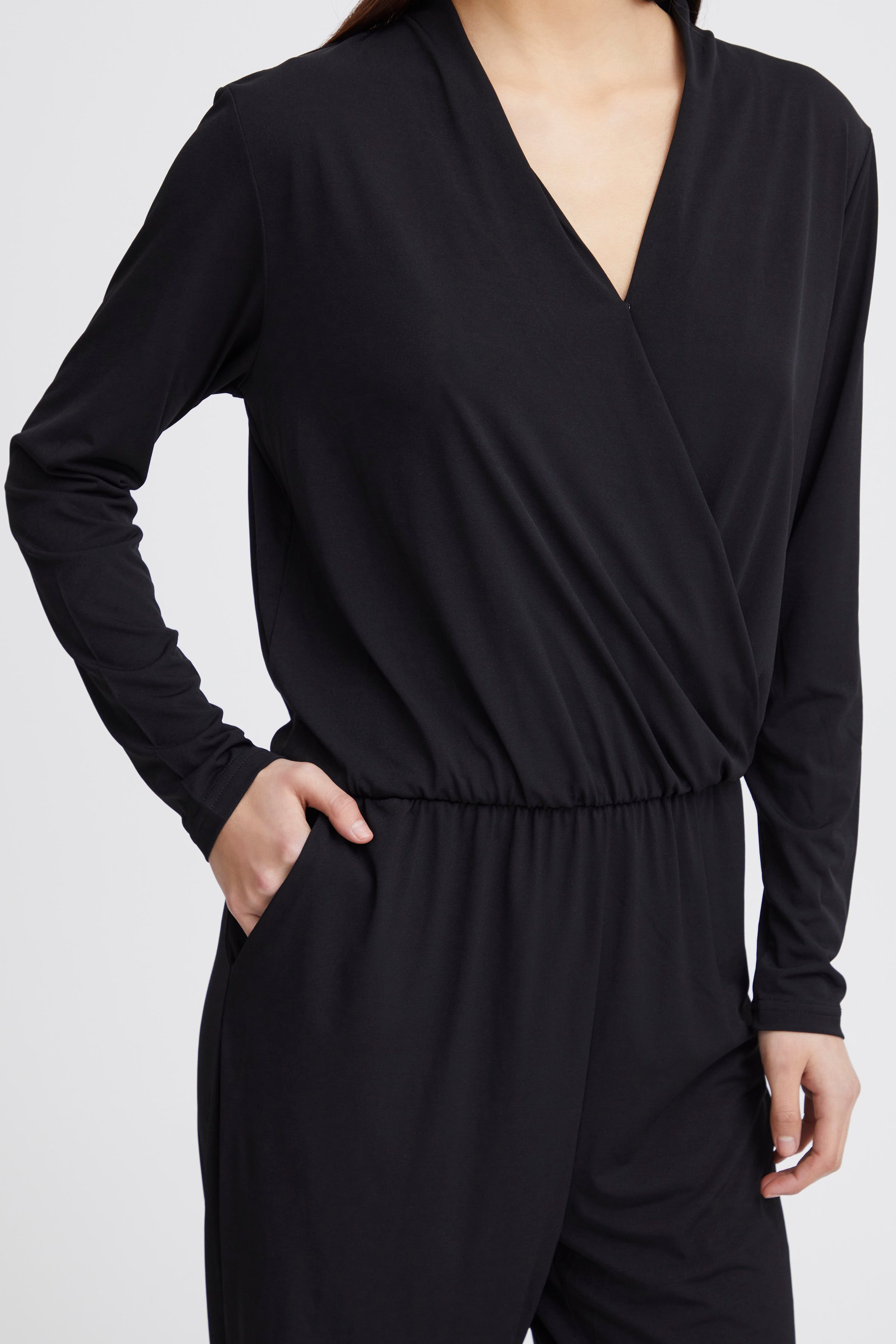 IHLIMA Jumpsuit LOOKBOOK DETAIL 20102796-10001