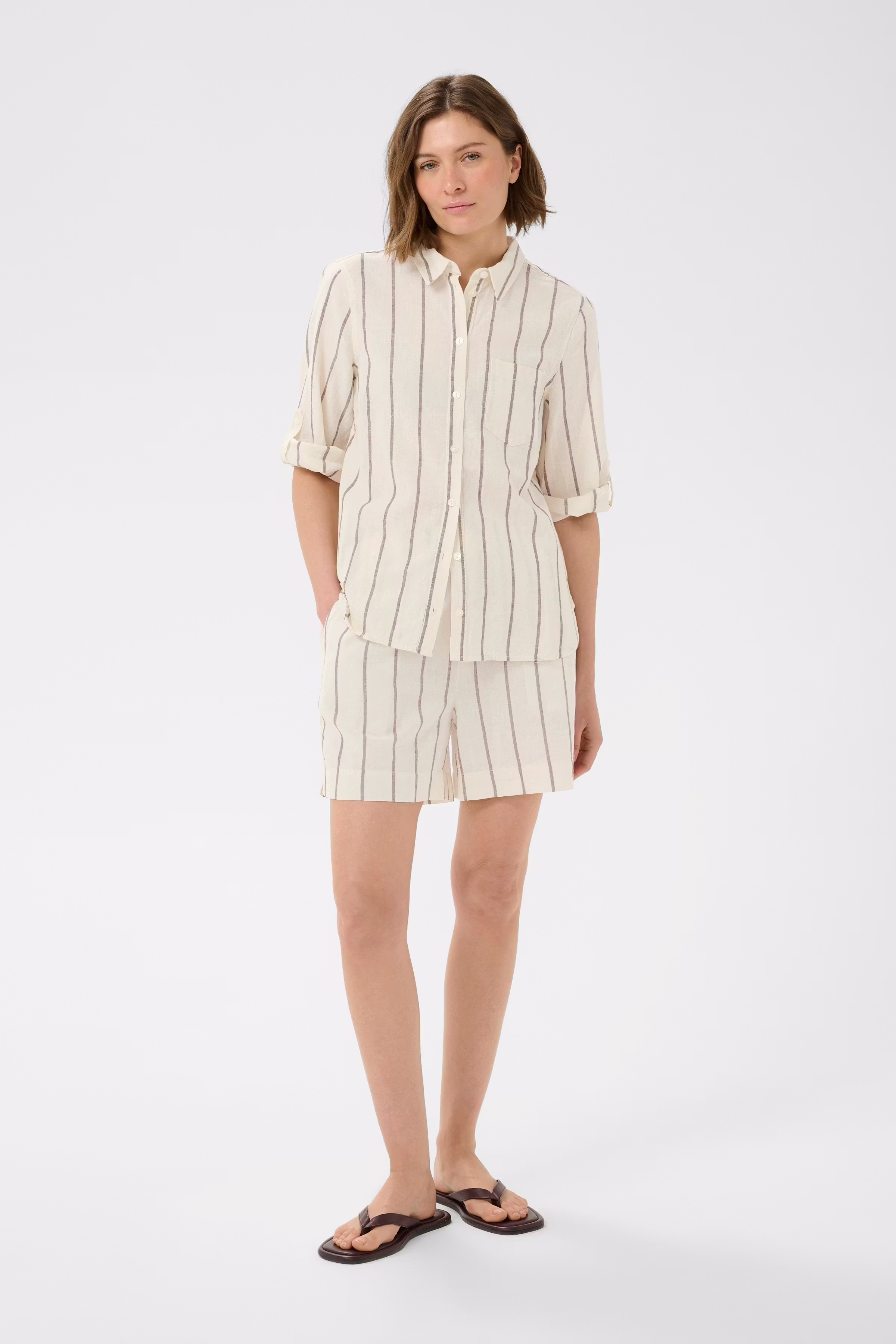 CindiePW Skjorta LOOKBOOK FRONT 30309770-303790