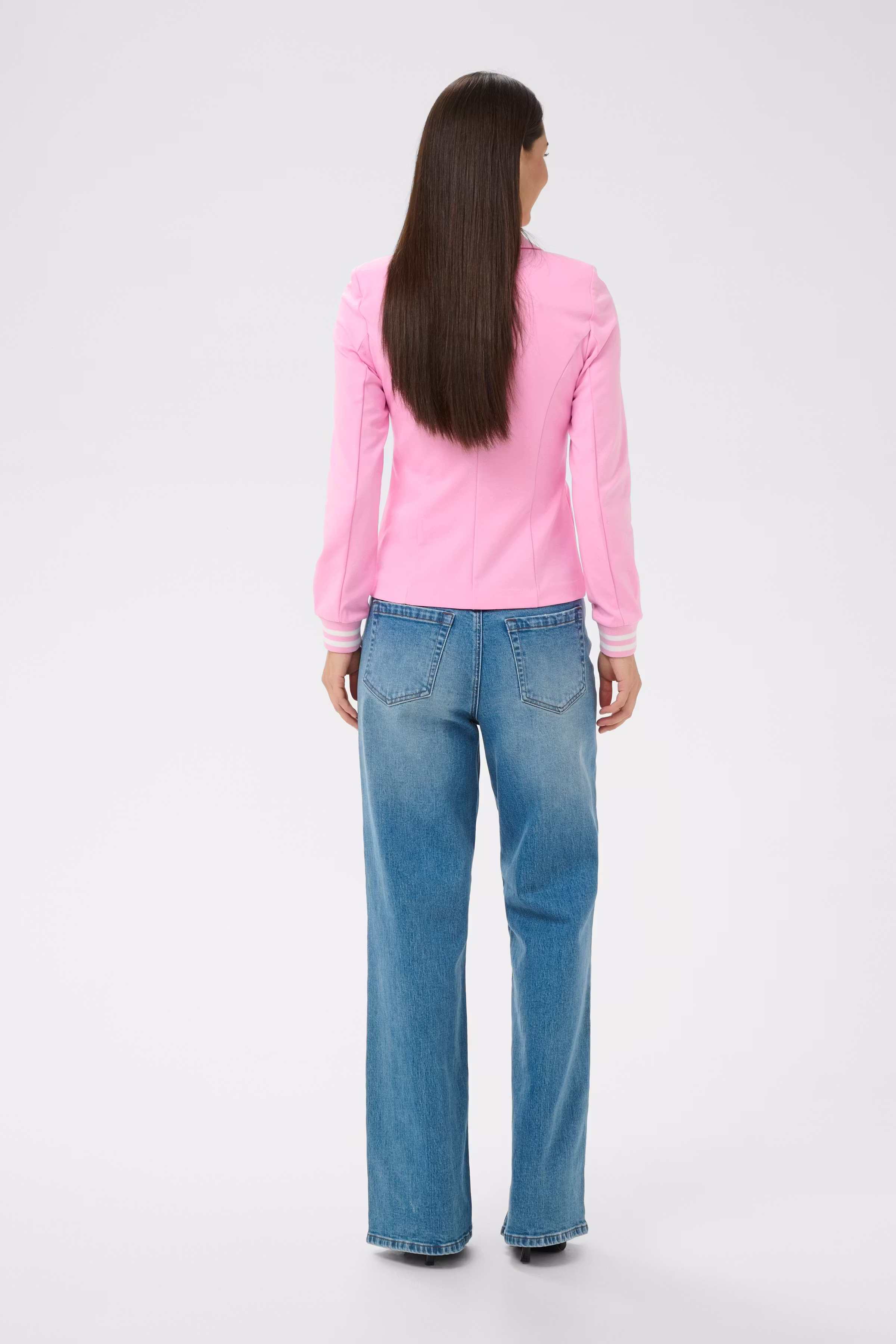 Kinnie Blazer LOOKBOOK BACK 10550800-109830