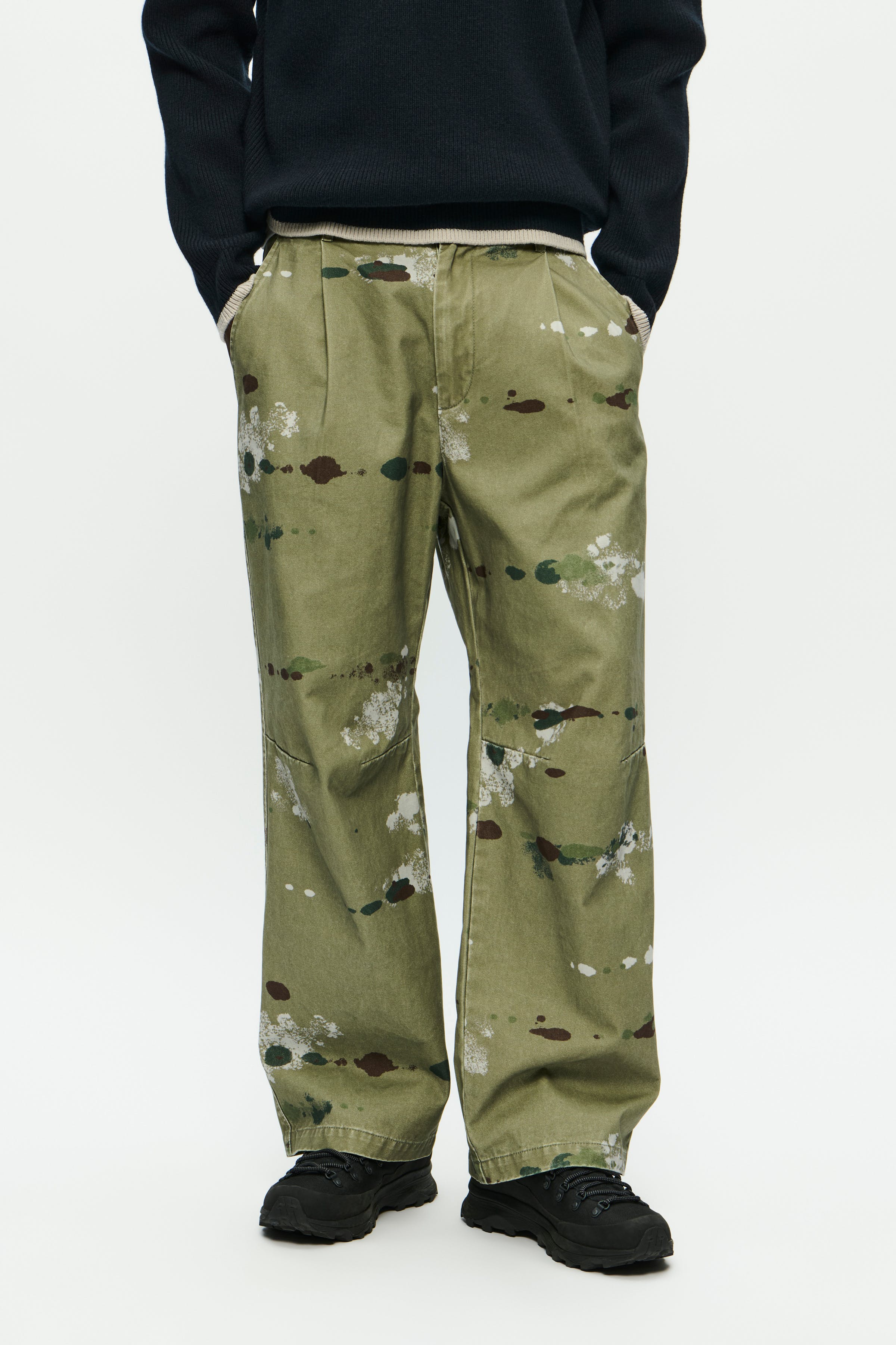 WWEthan Trousers LOOKBOOK FRONT 30251658-304302