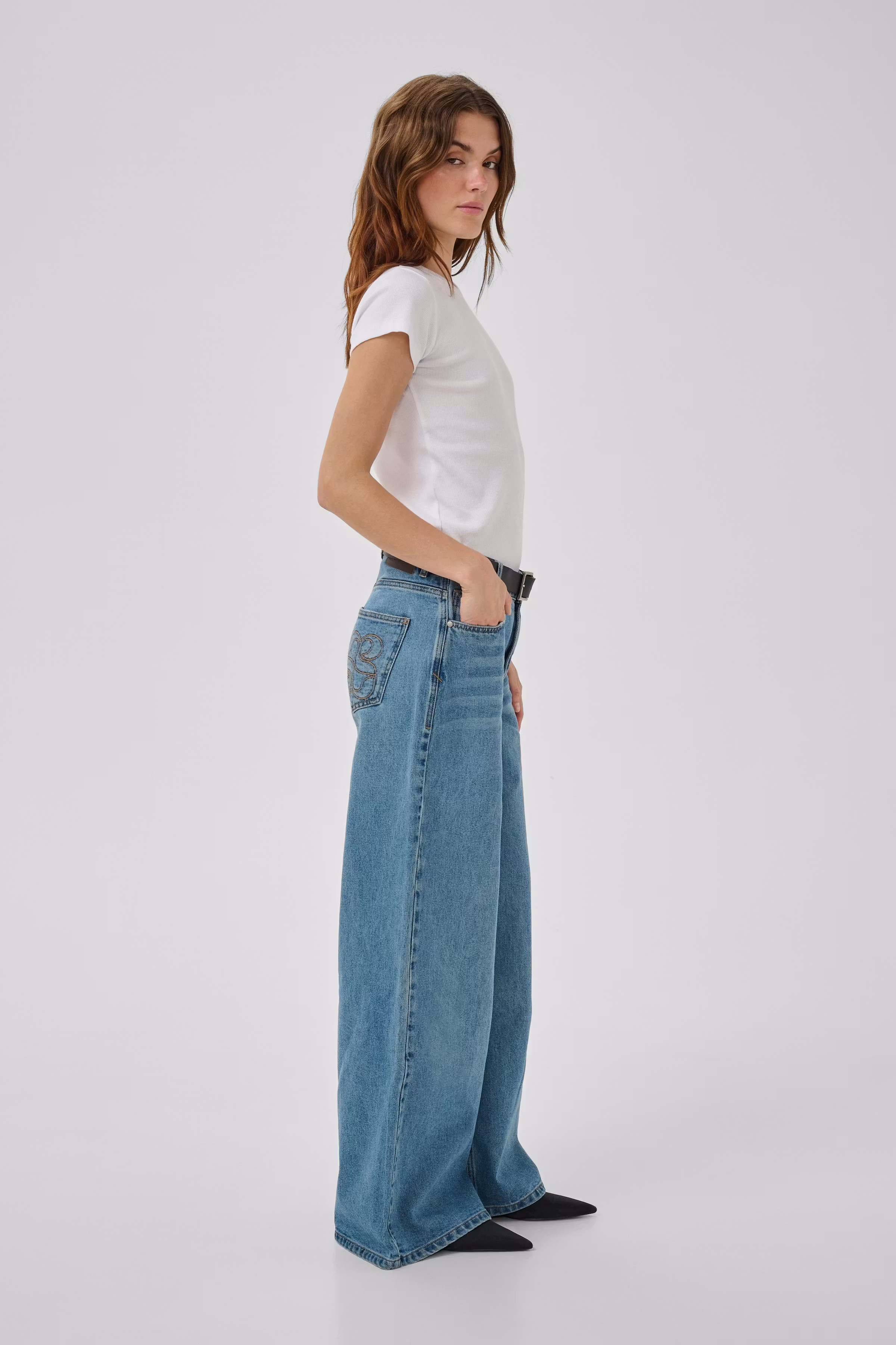 MWNida Jeans LOOKBOOK DETAIL 10705841-100053