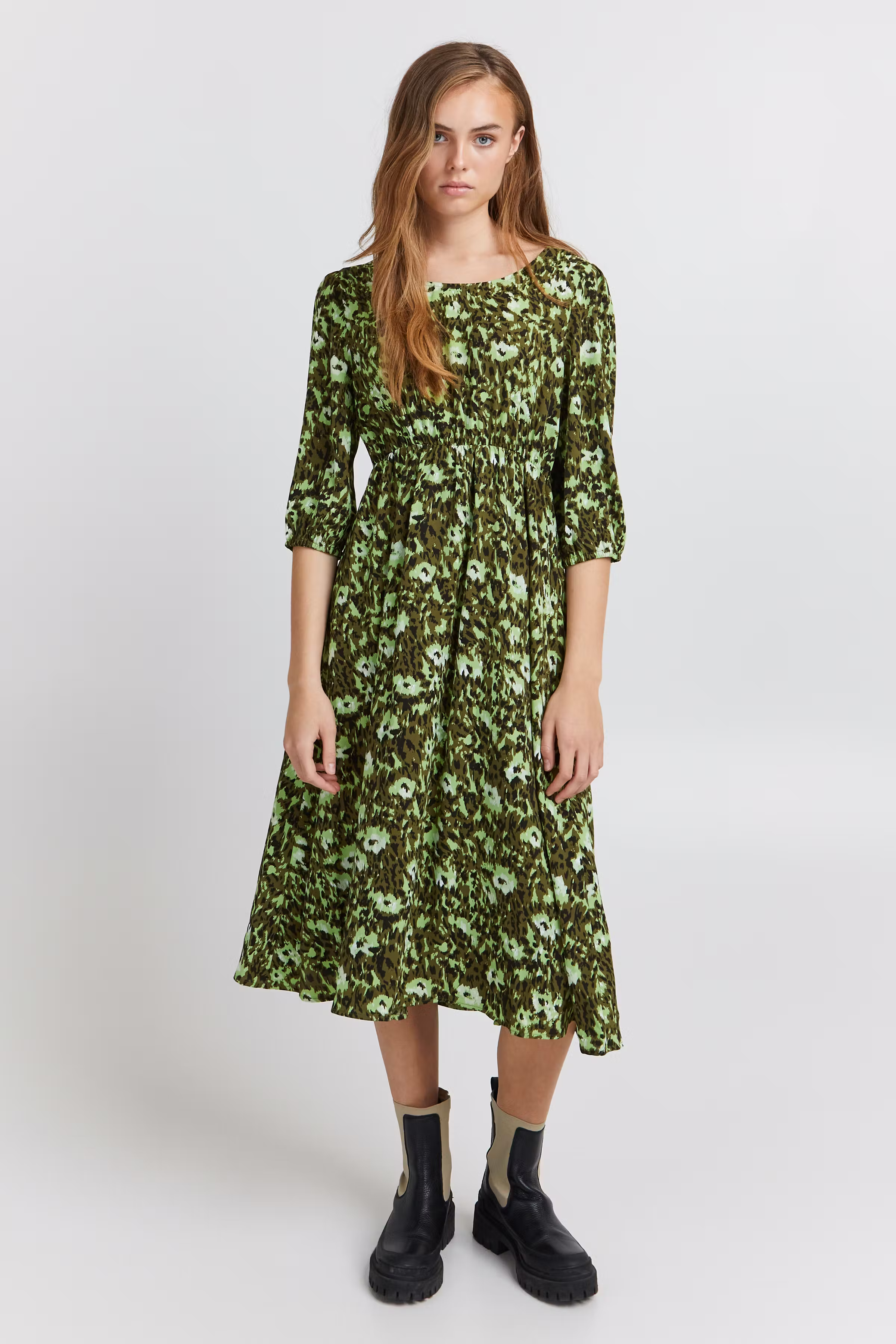 IXKAPI Kjole LOOKBOOK FRONT 20118509-150525