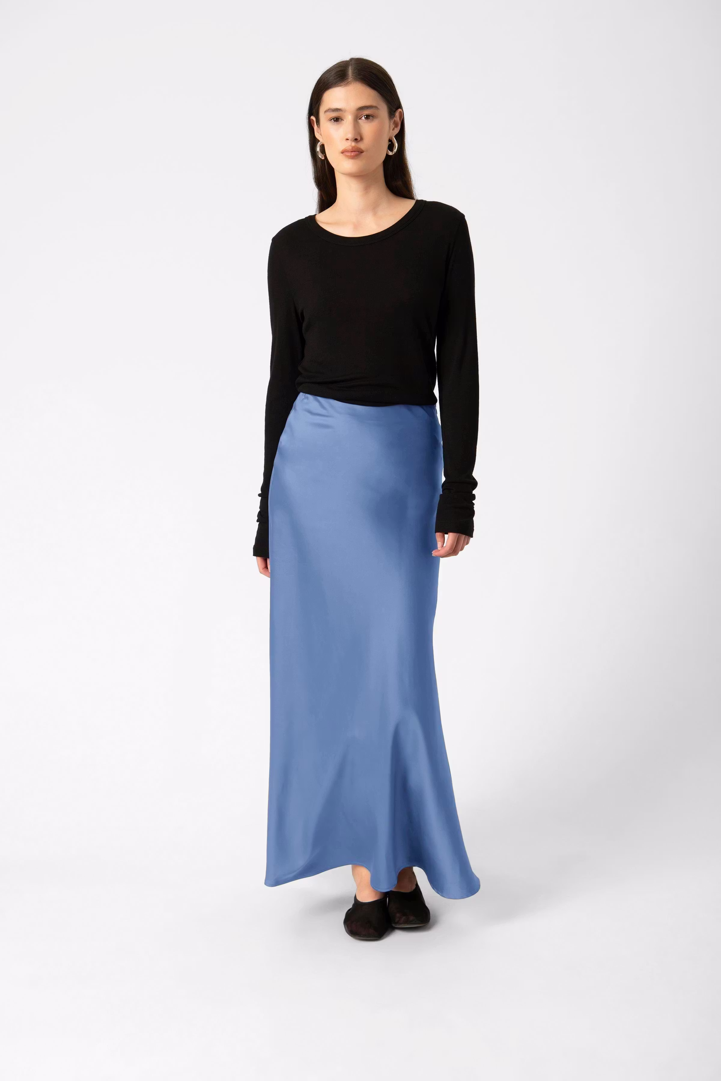 SLAnna Skirt LOOKBOOK FRONT 30407520-183921