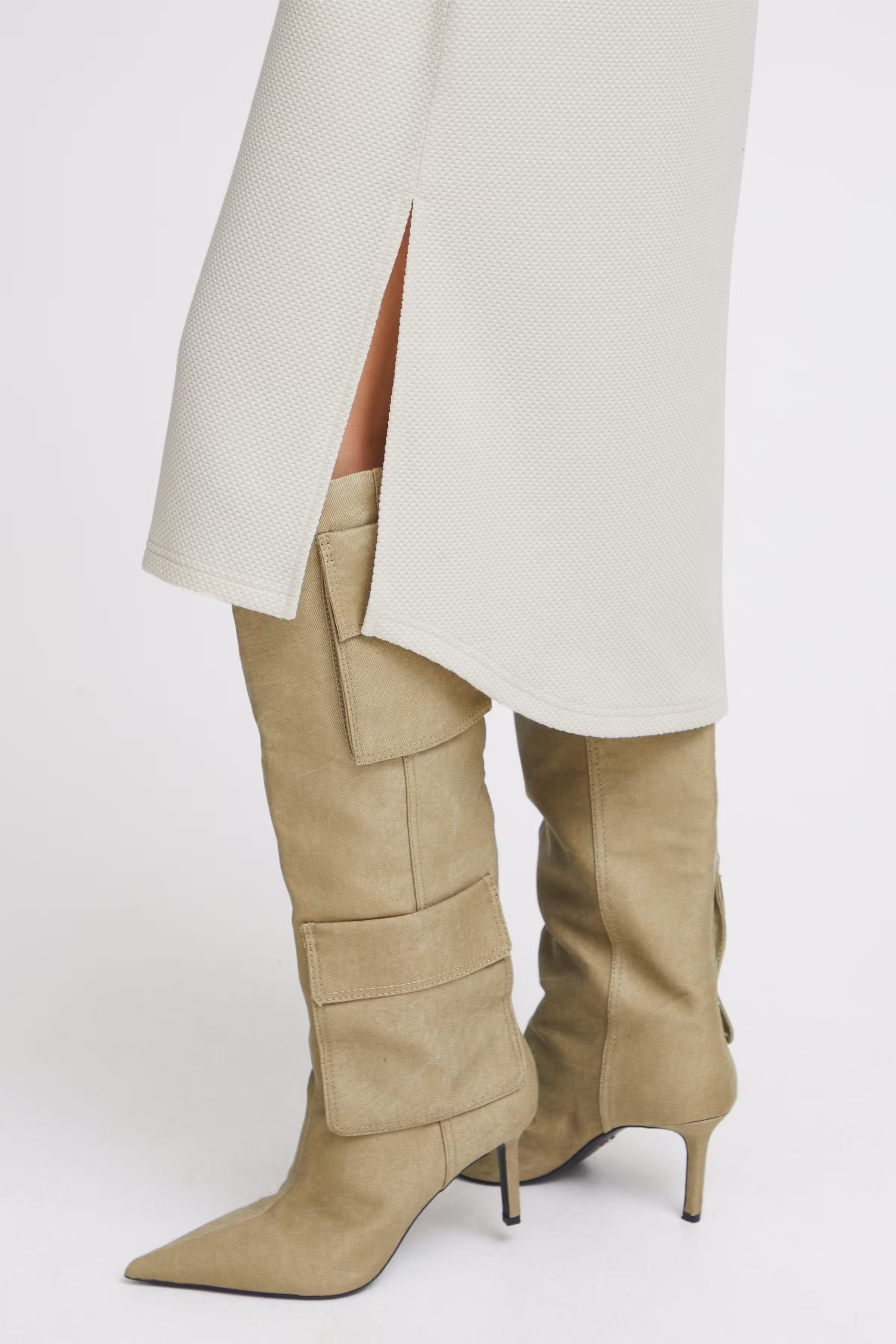 BYROMO Kleid LOOKBOOK DETAIL 20814408-130905