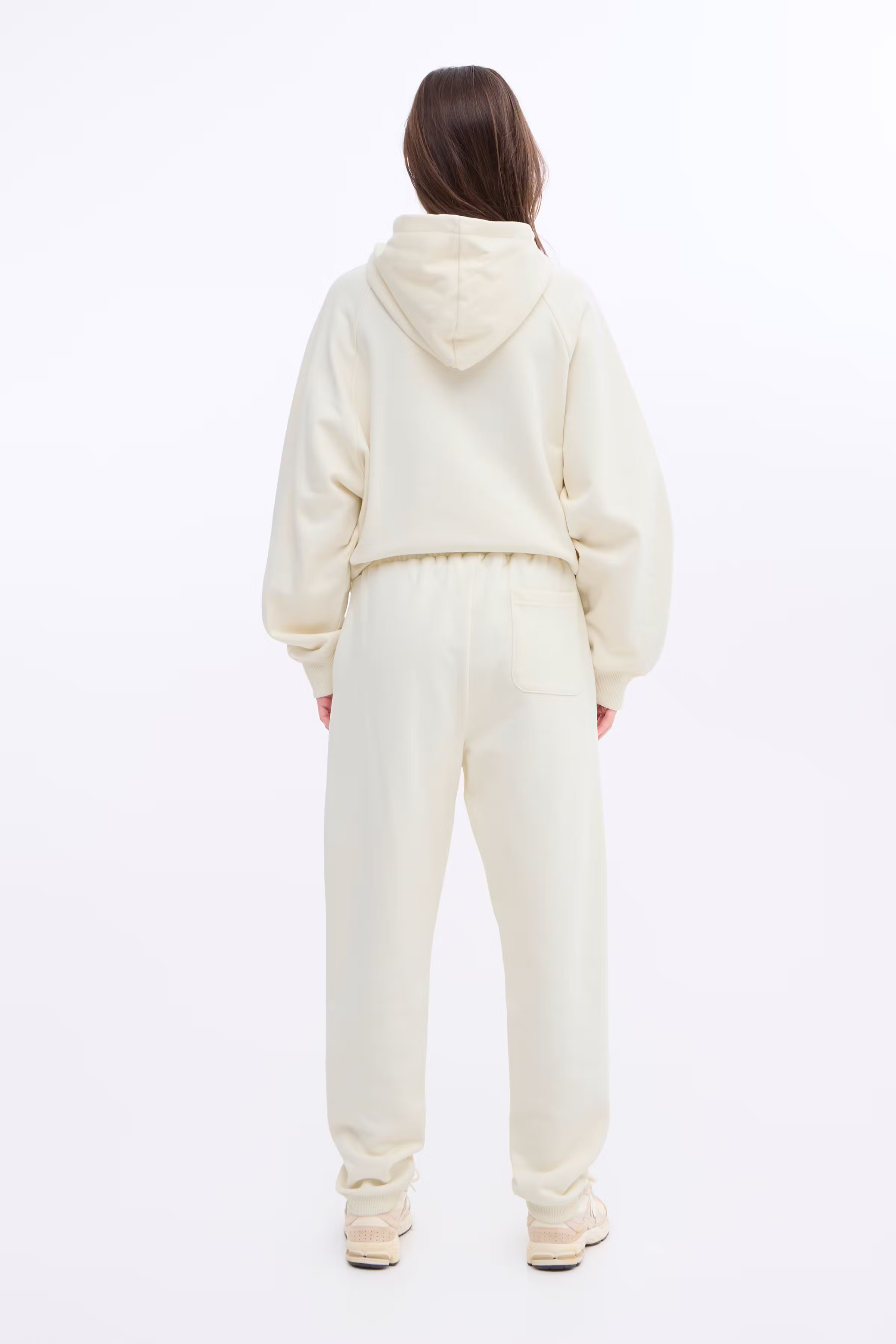 BALL RIMINI SWEAT PANTS LOOKBOOK BACK 50405212-B1010