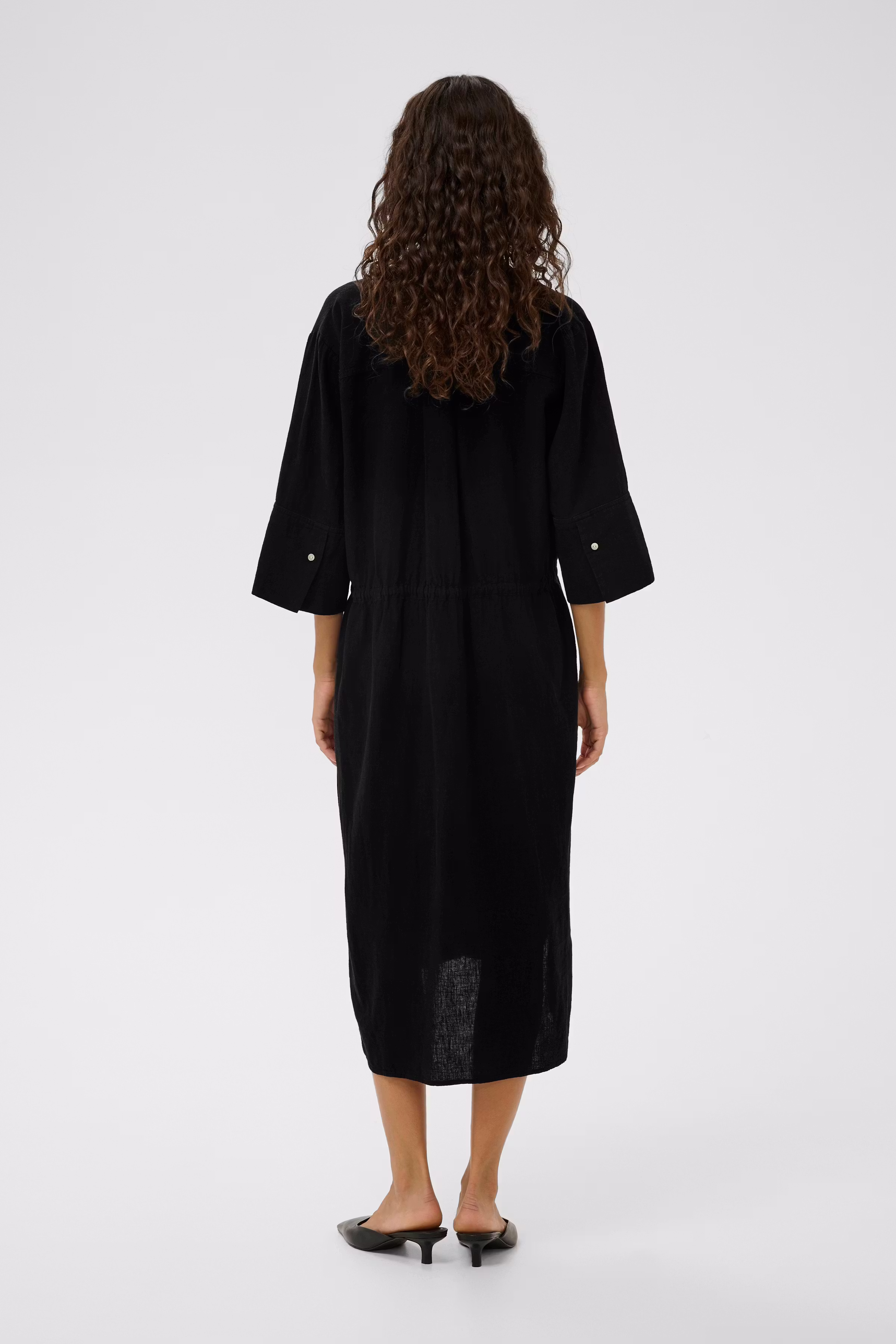 SLAria Kjole LOOKBOOK BACK 30409128-194008