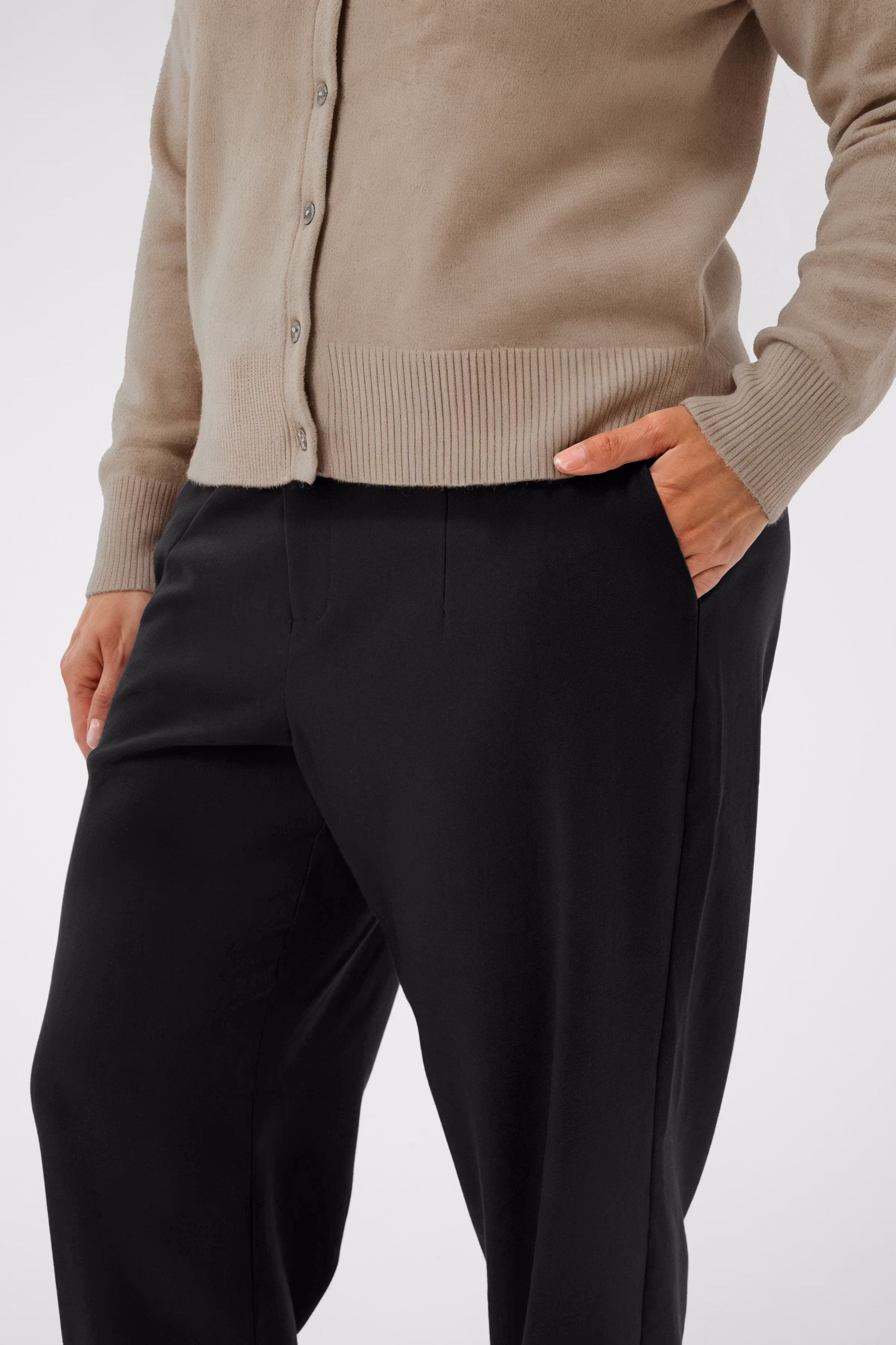 KCmerla Hose LOOKBOOK DETAIL 10582231-100121