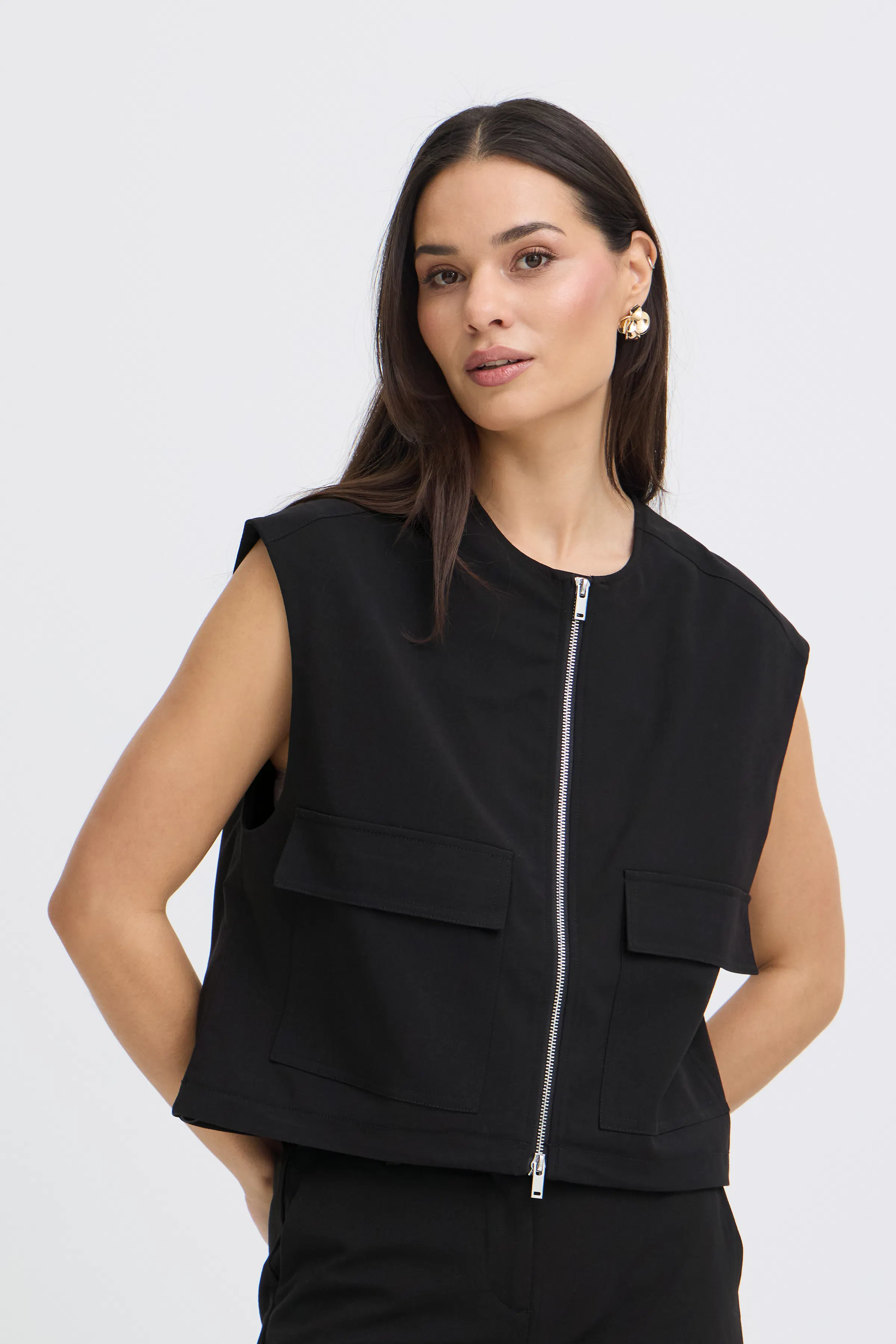 BYDANTA Vest LOOKBOOK FRONT 20818522-194008