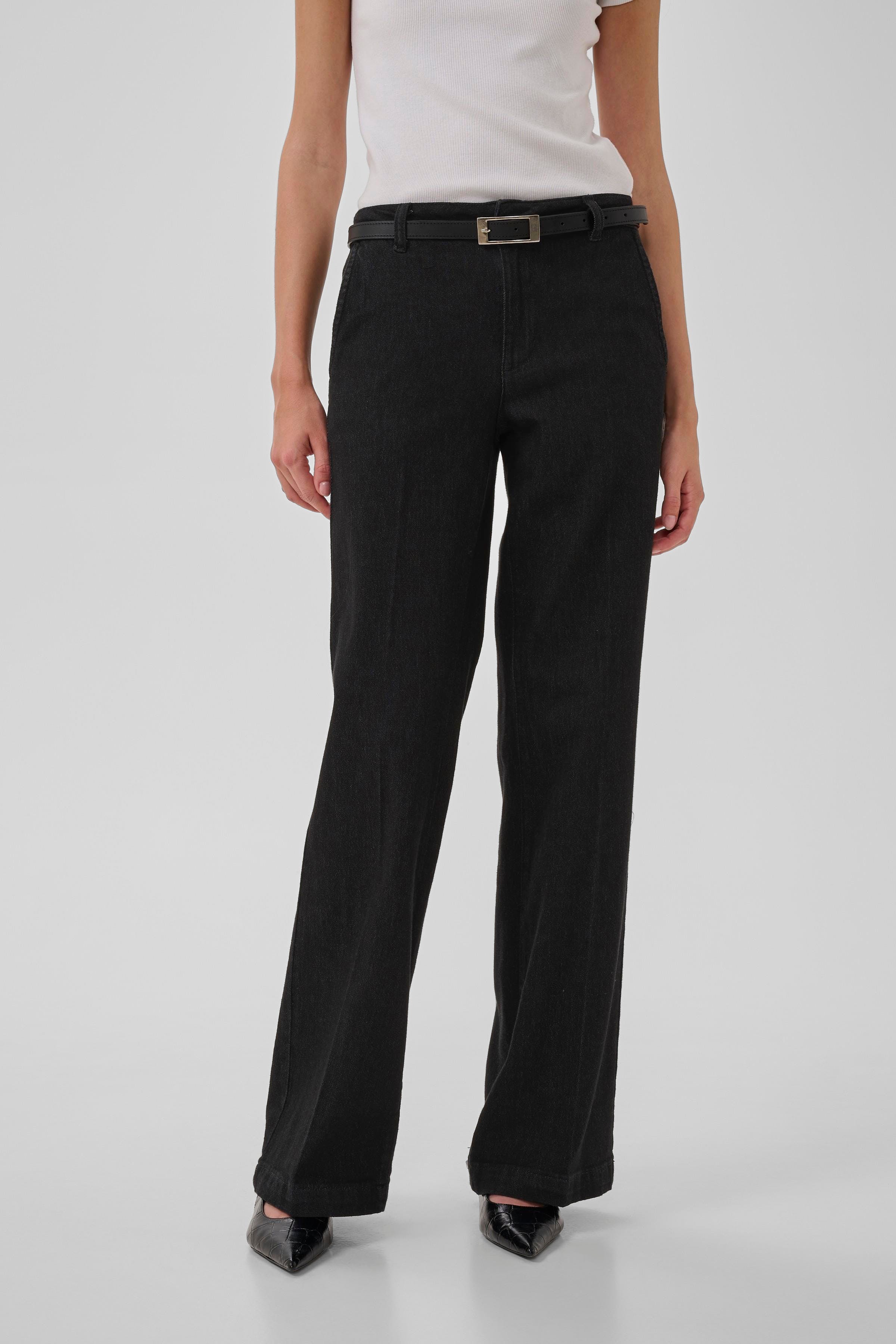 30 THE LARA 115 PANT LOOKBOOK FRONT 10705210-100069