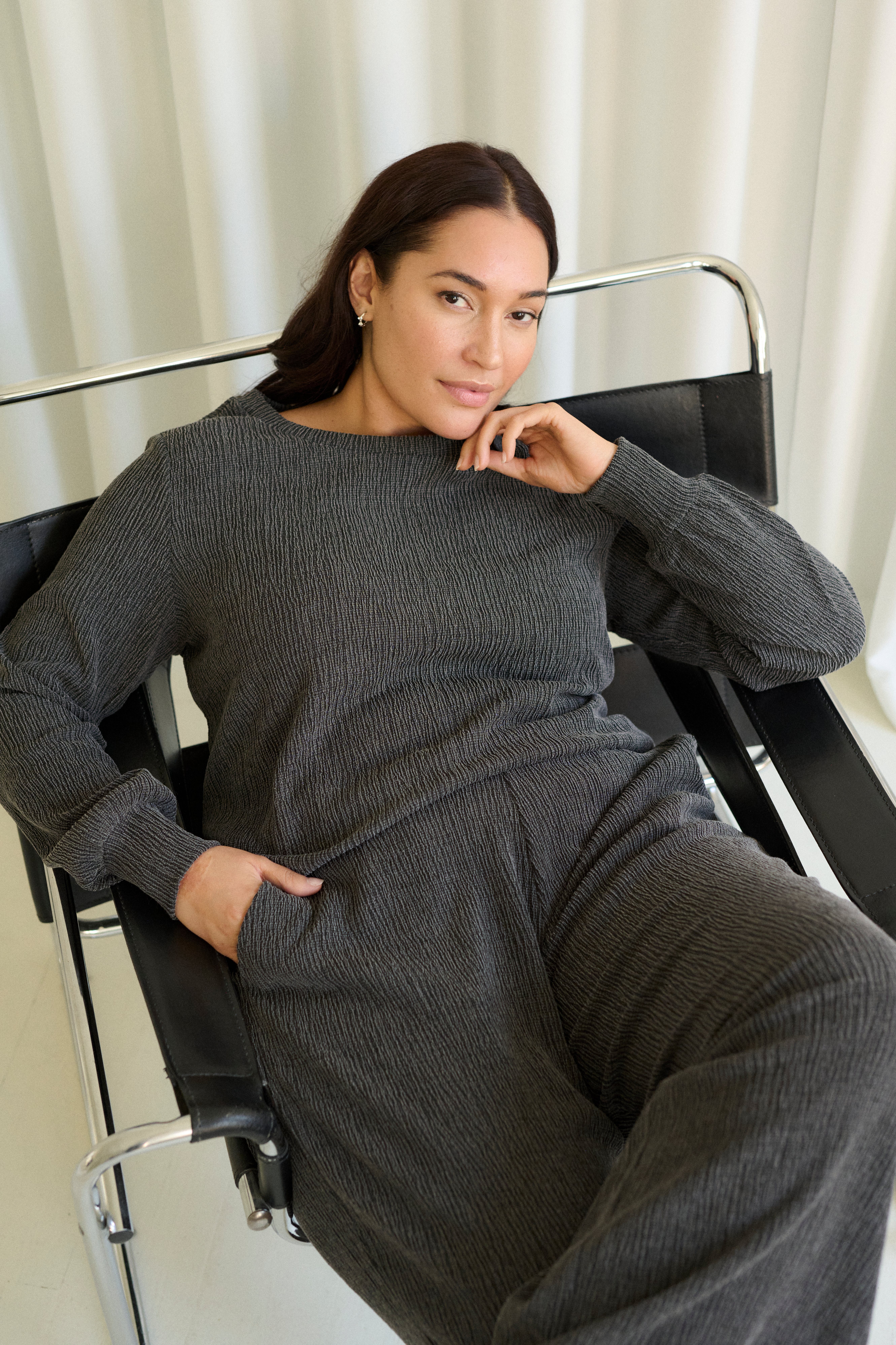 KColena Bukser LOCATION NONE 10582856-100125