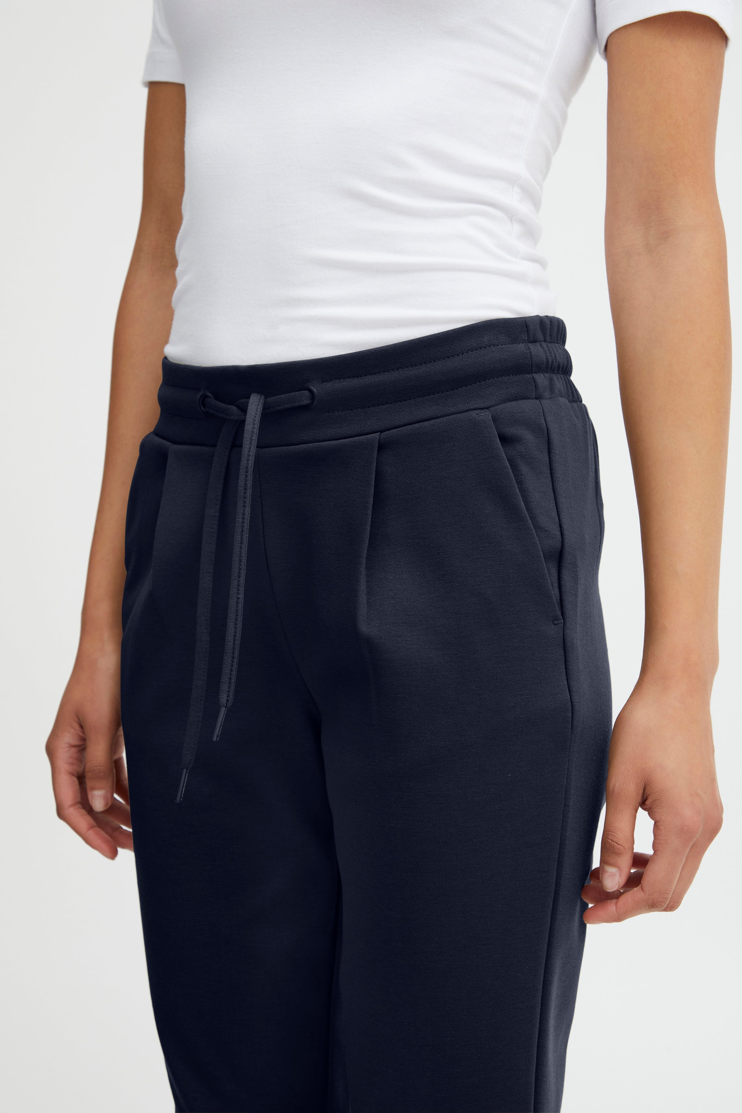 IHKATE Trousers LOOKBOOK DETAIL 20105036-14044