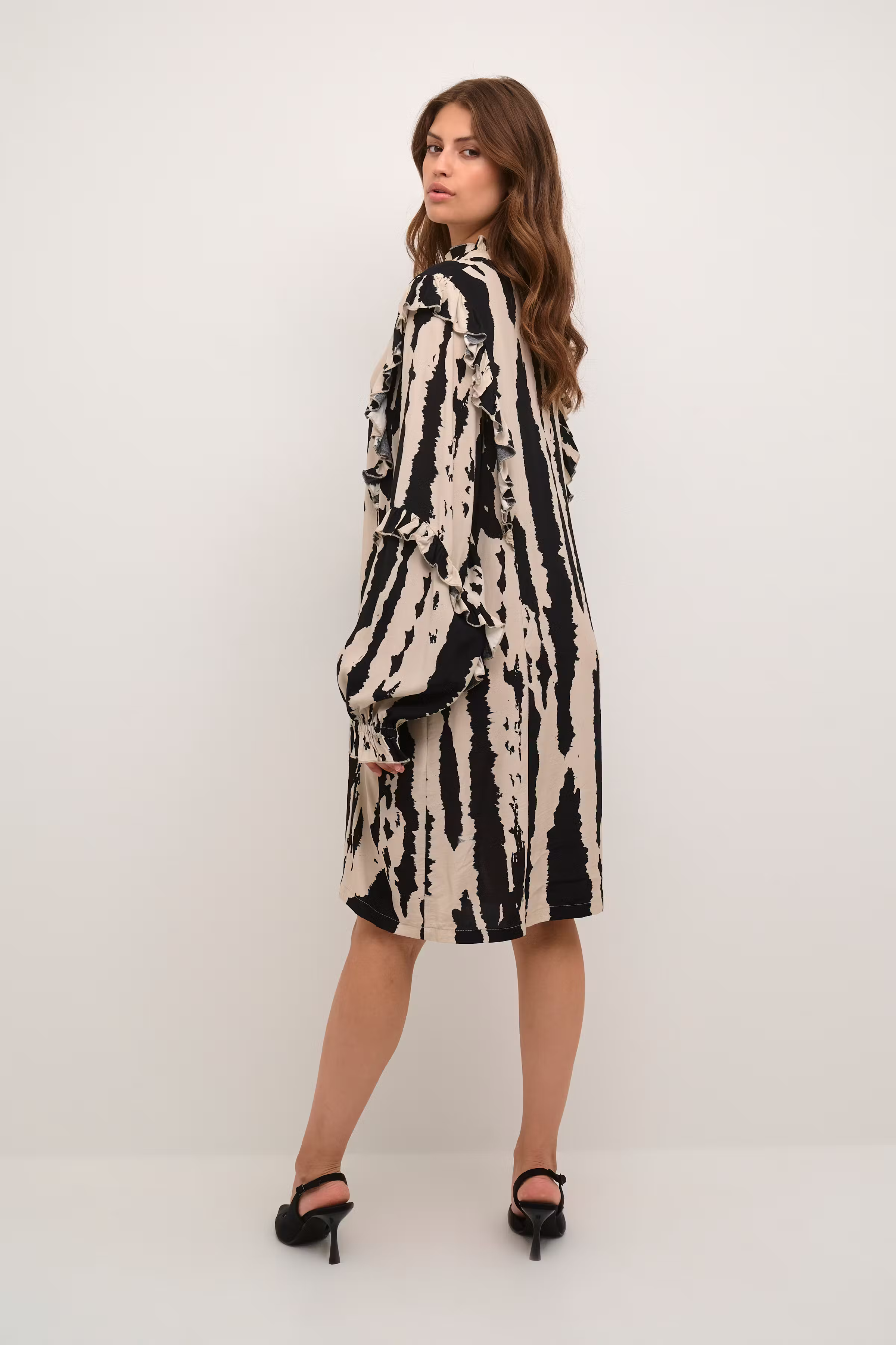 NimeKB Kjole LOOKBOOK BACK 10104892-105692