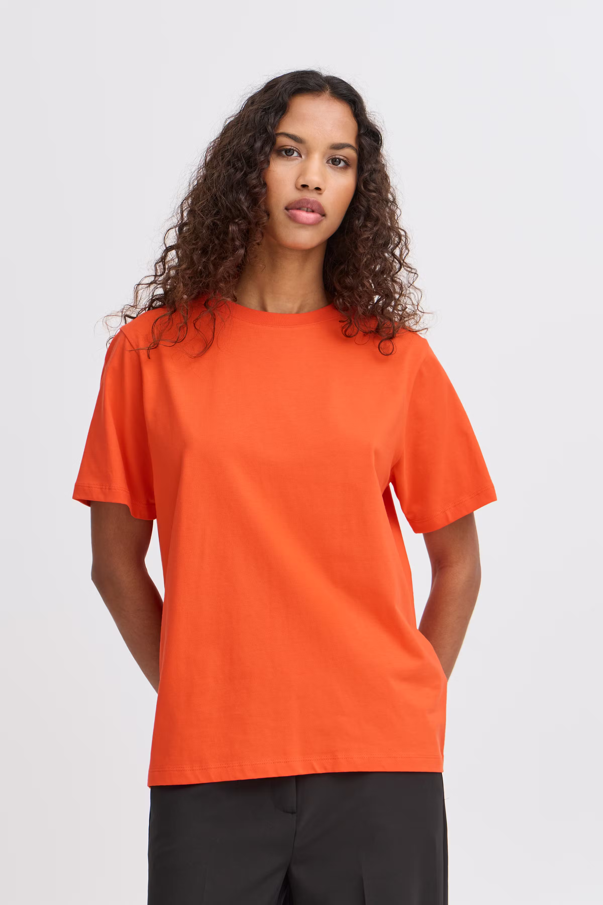 IHPALMER LOOSE T-shirt LOOKBOOK FRONT 20119365-171564