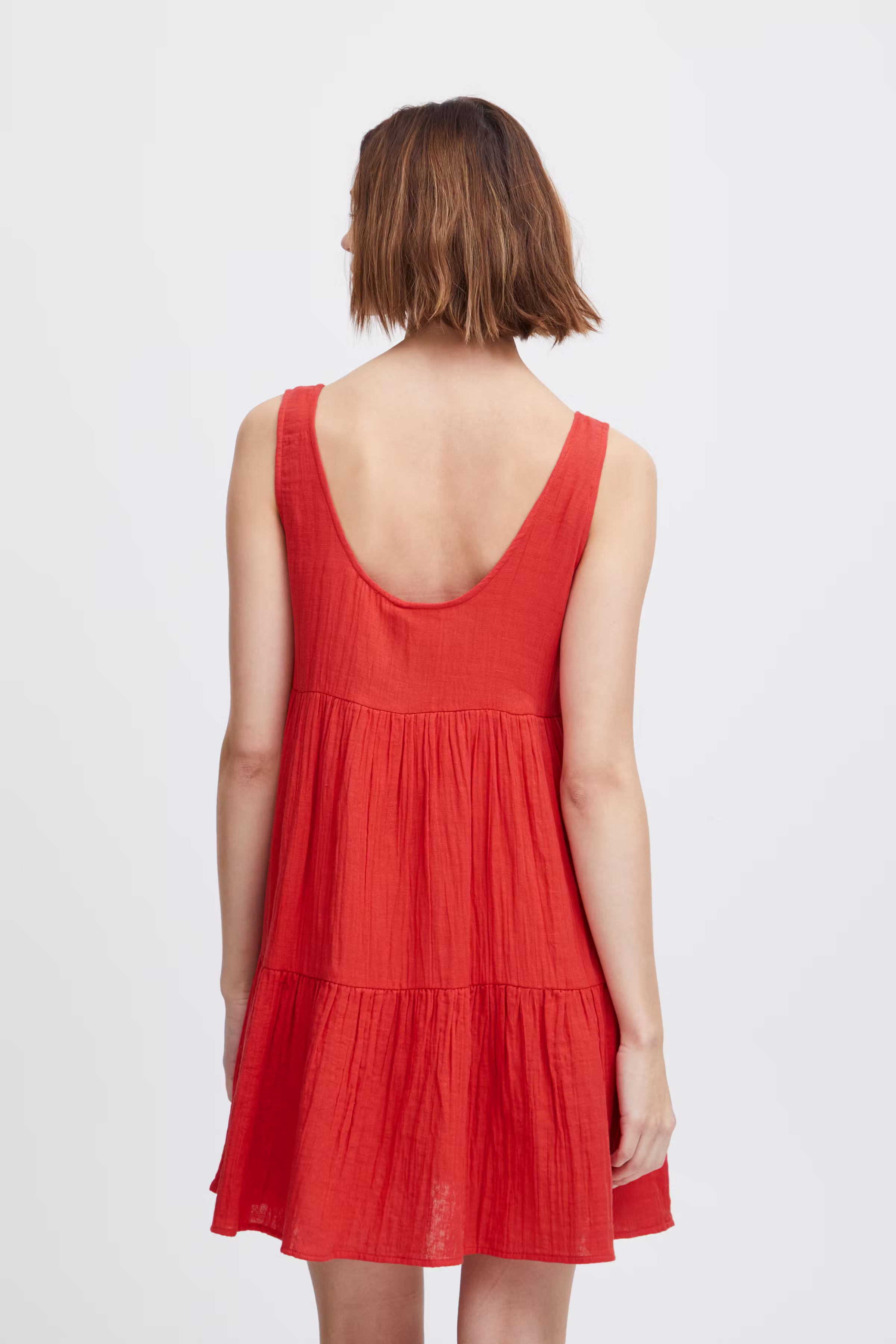 IAFOXA Kjole LOOKBOOK BACK 20116427-171558