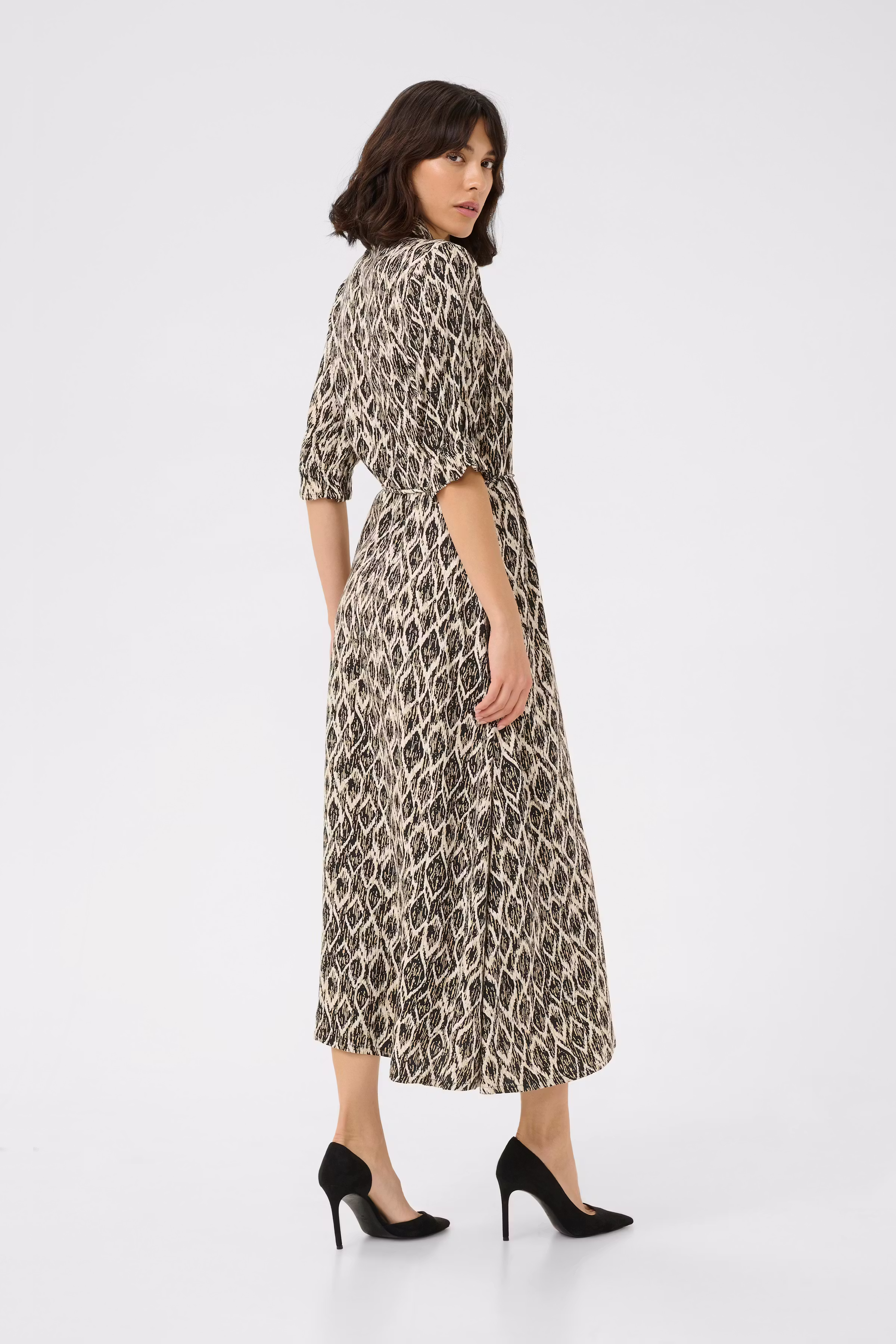 KAveronica Dress LOOKBOOK BACK 10510188-107811