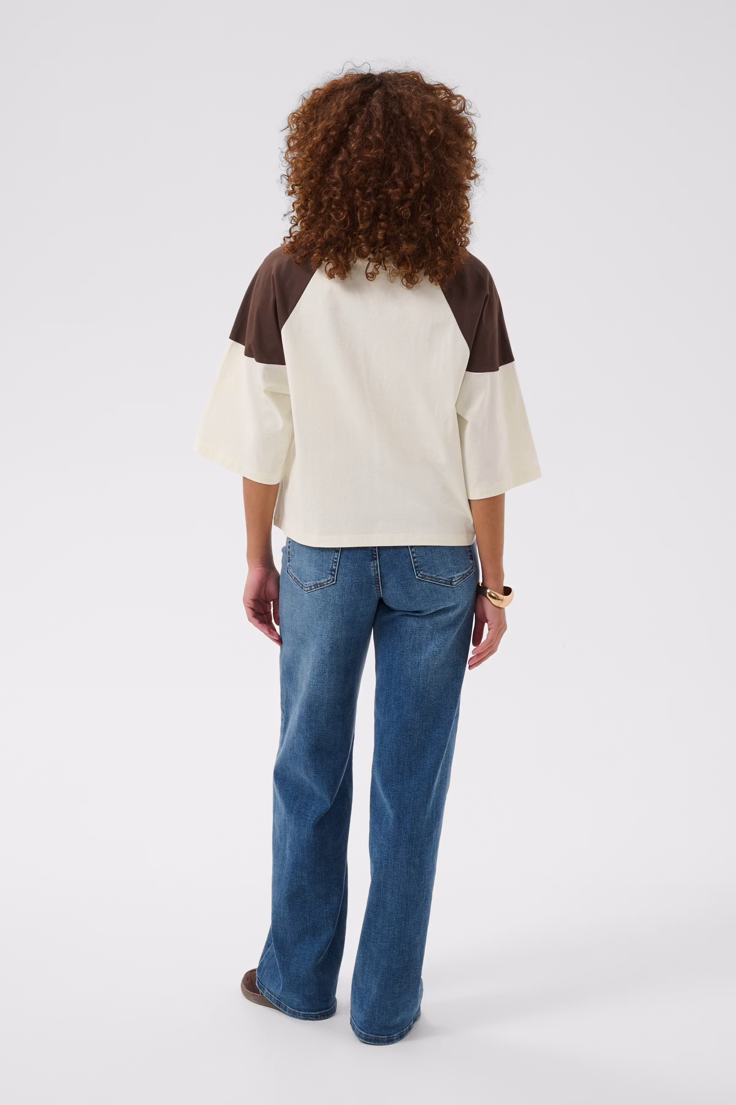 KAphiline T-shirt LOOKBOOK BACK 10511921-109621