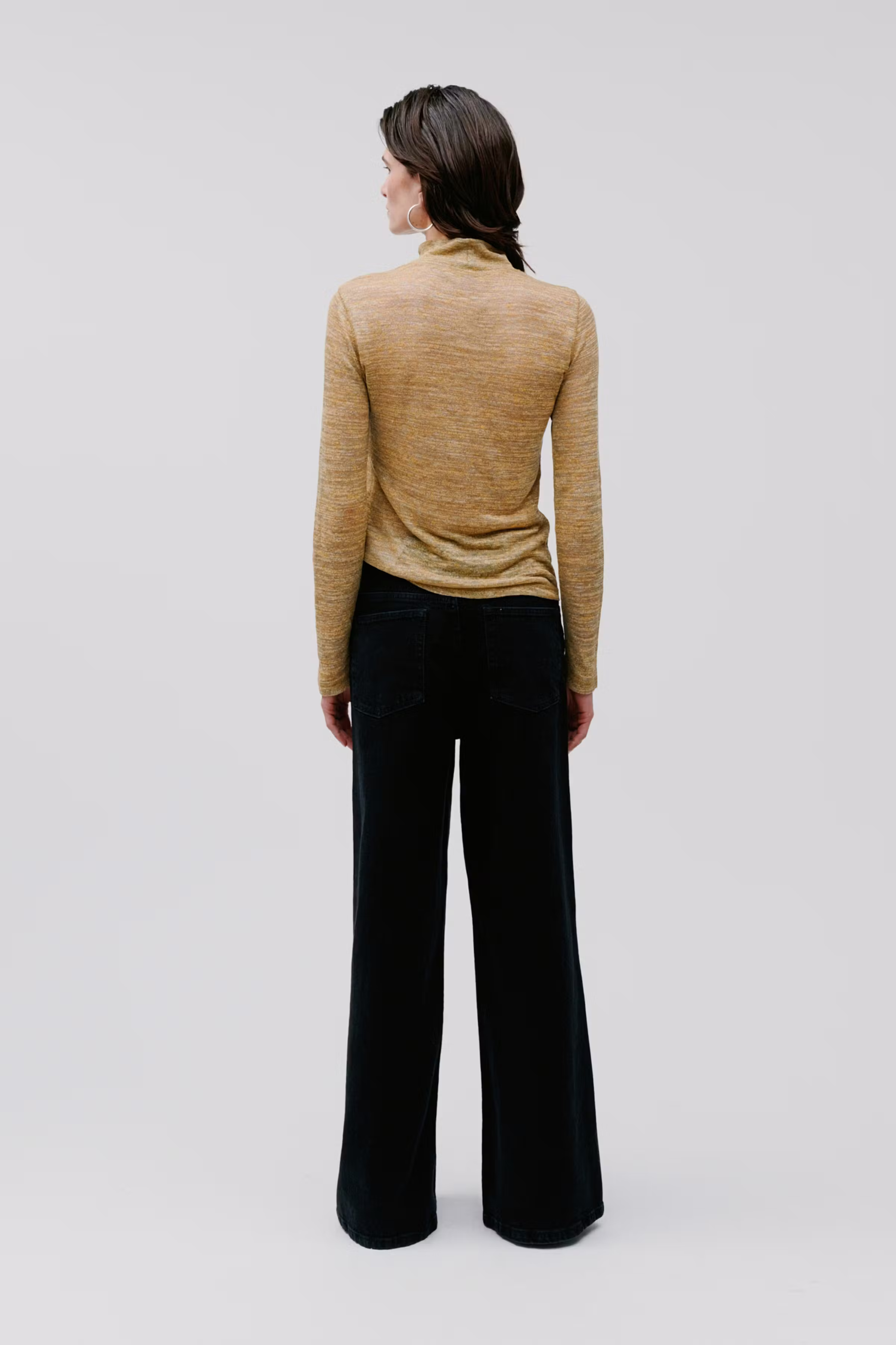 FELINE TOP LOOKBOOK BACK 30600491-MC2158