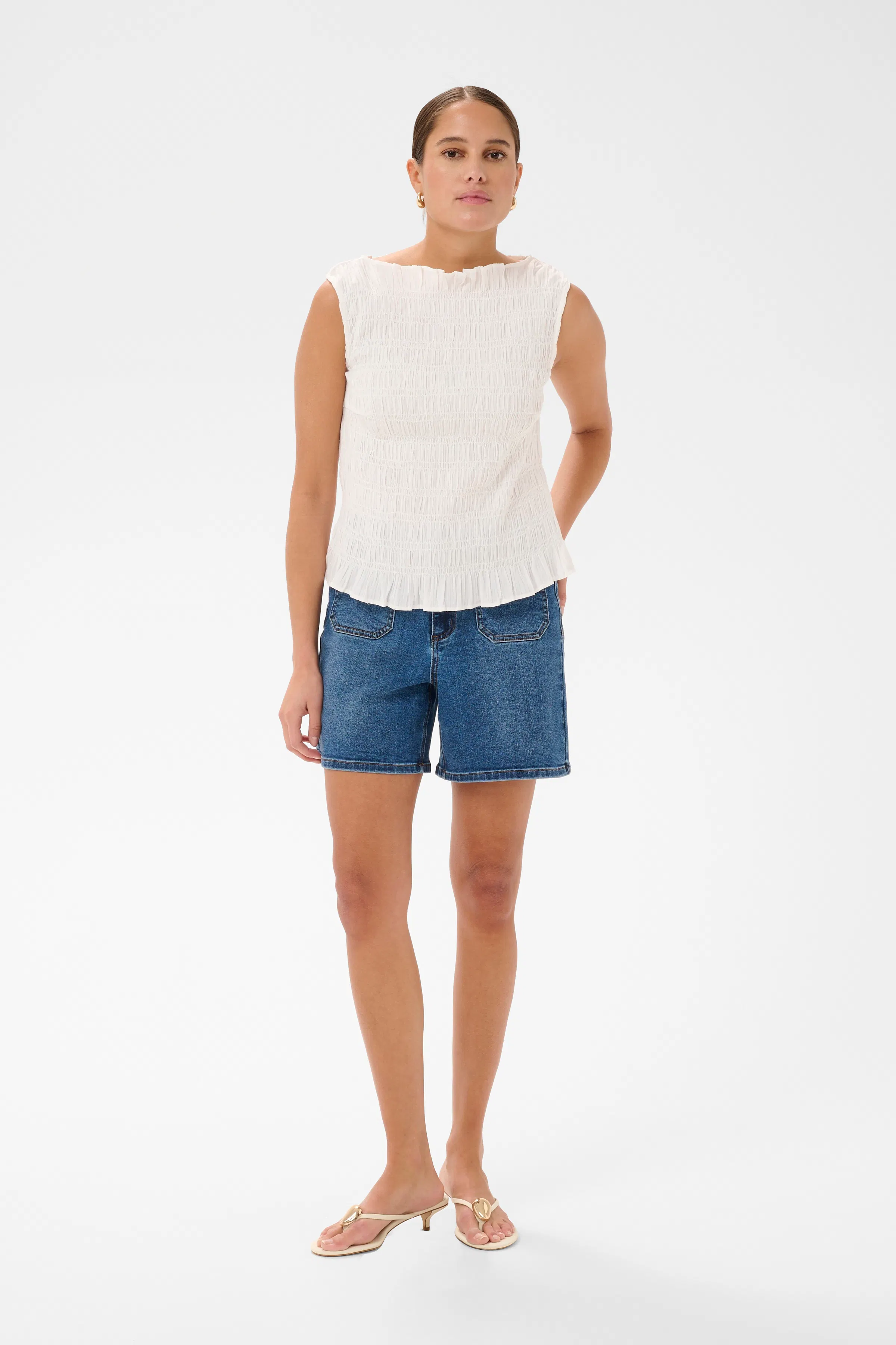 KAbethany Top LOOKBOOK FRONT 10511573-110602
