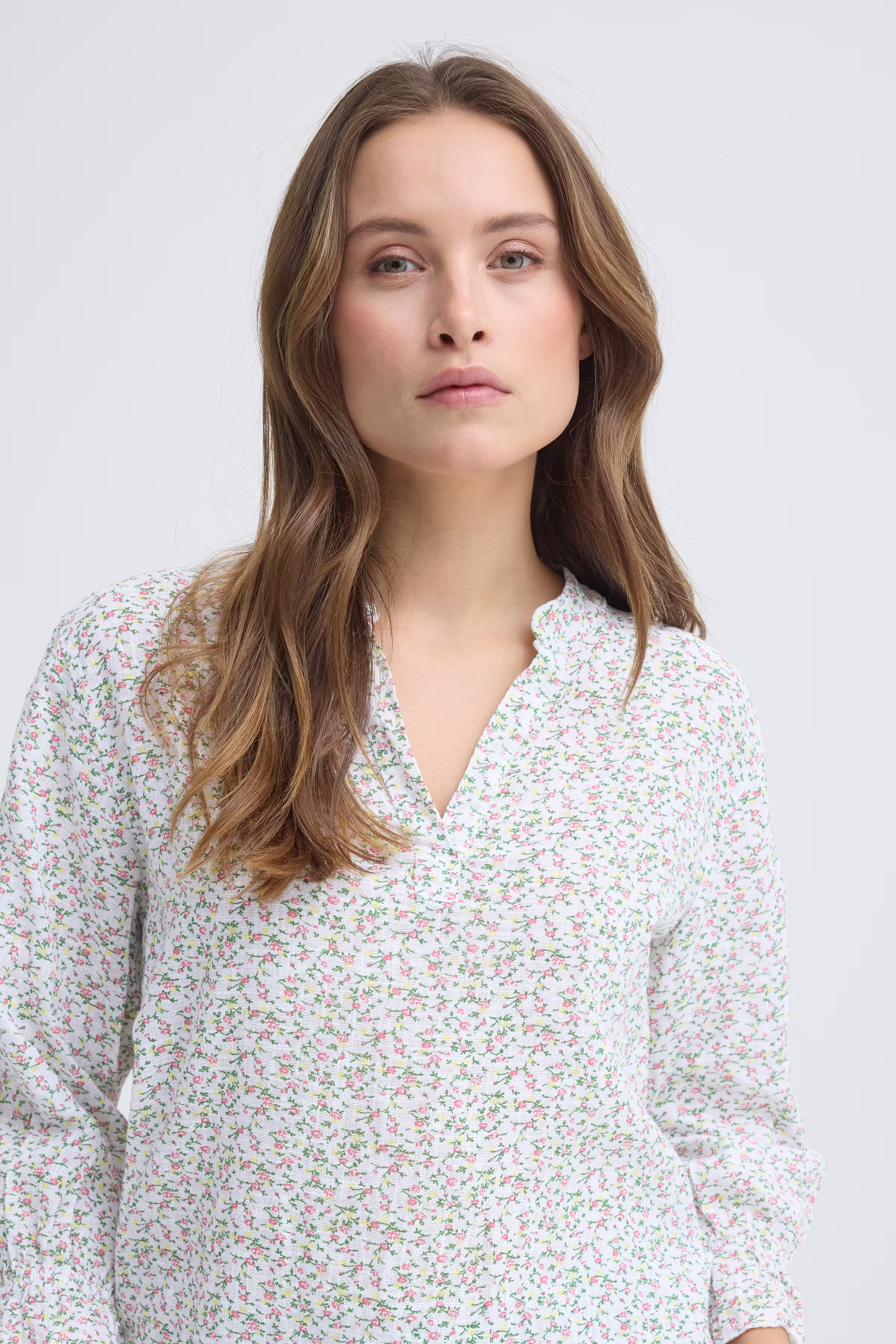 SBALEXA Bluse LOOKBOOK DETAIL 22101168-110602