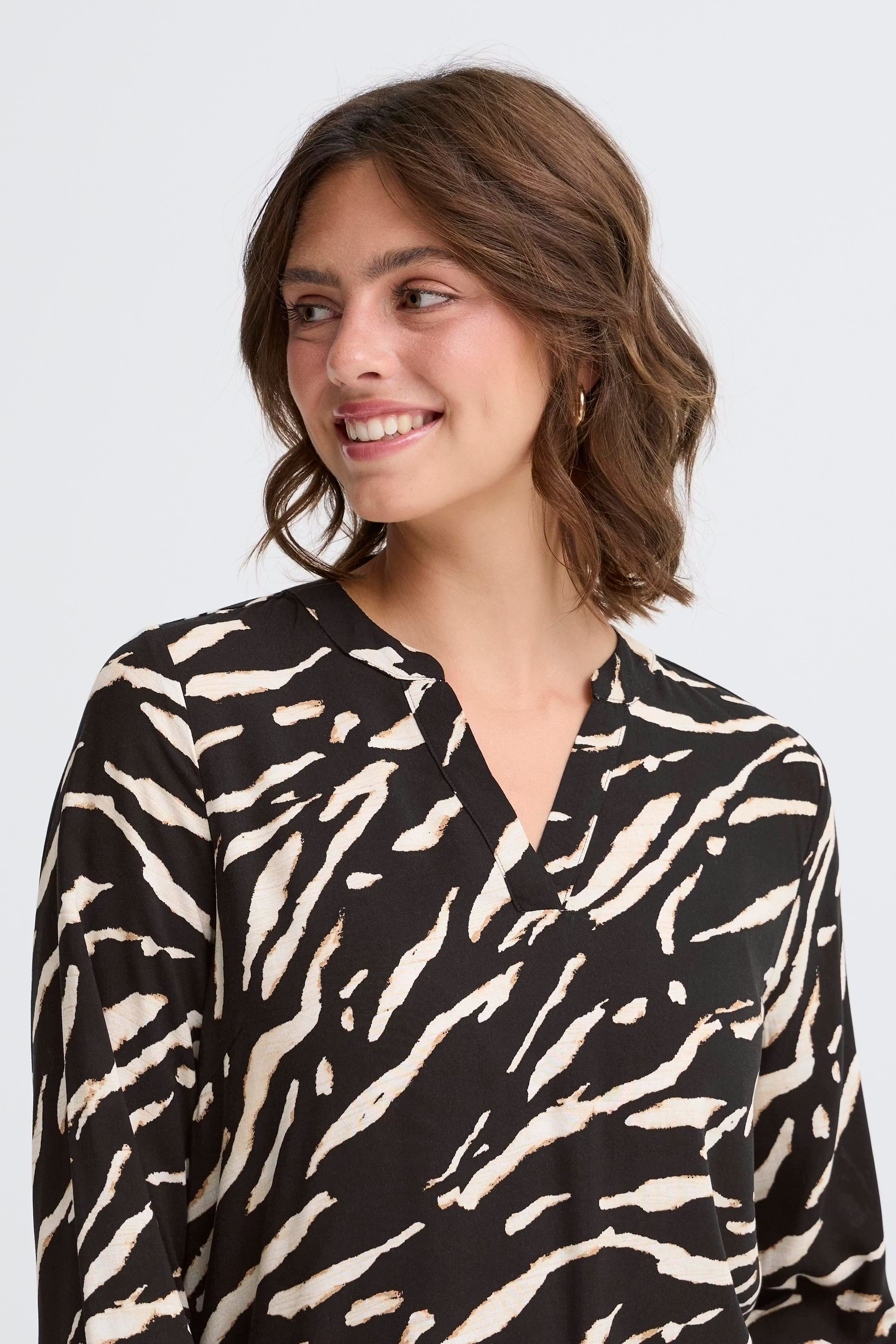 FRFLOWY Blus LOOKBOOK DETAIL 20614106-205126