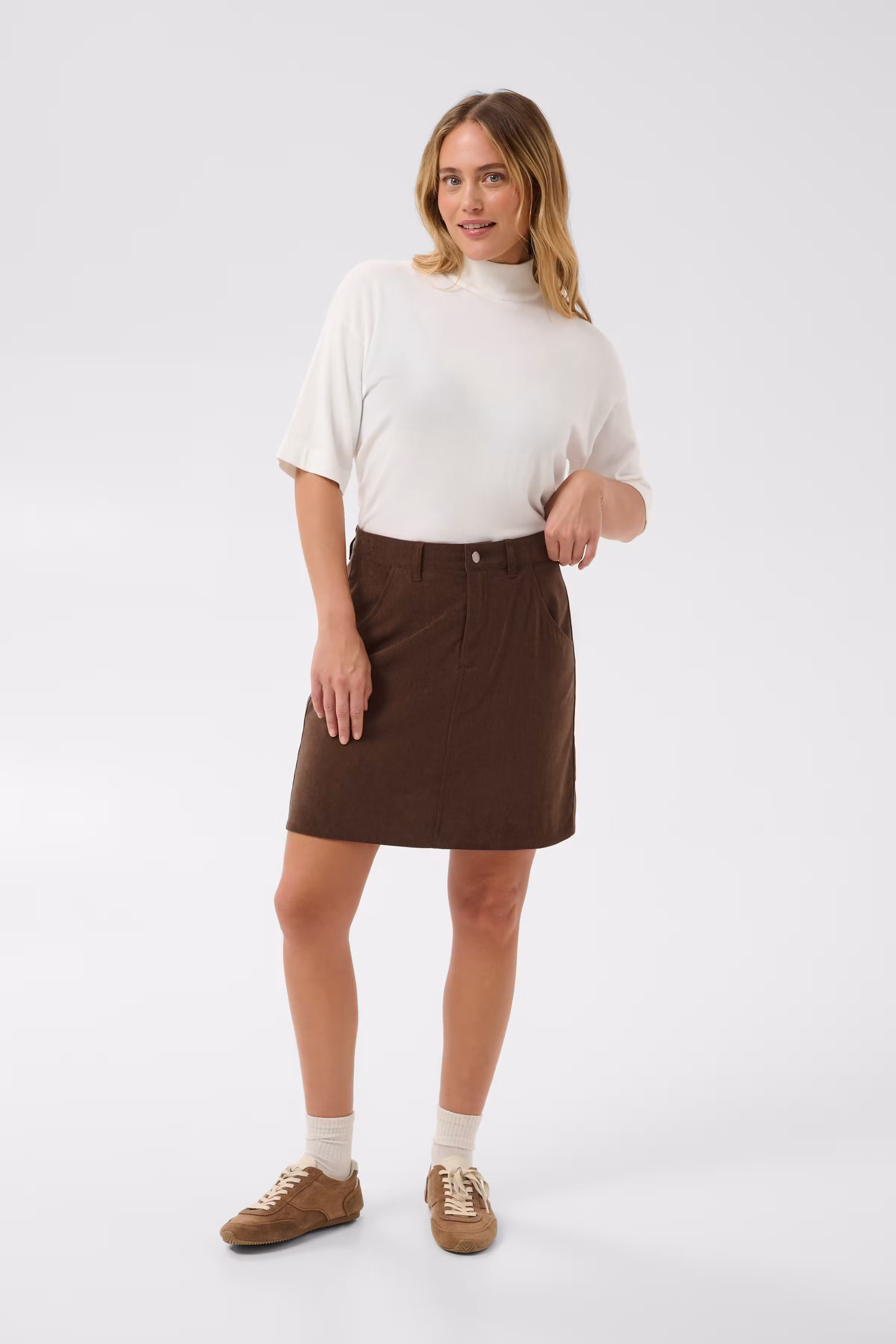KAsvaja Kjol LOOKBOOK FRONT 10513084-1000724