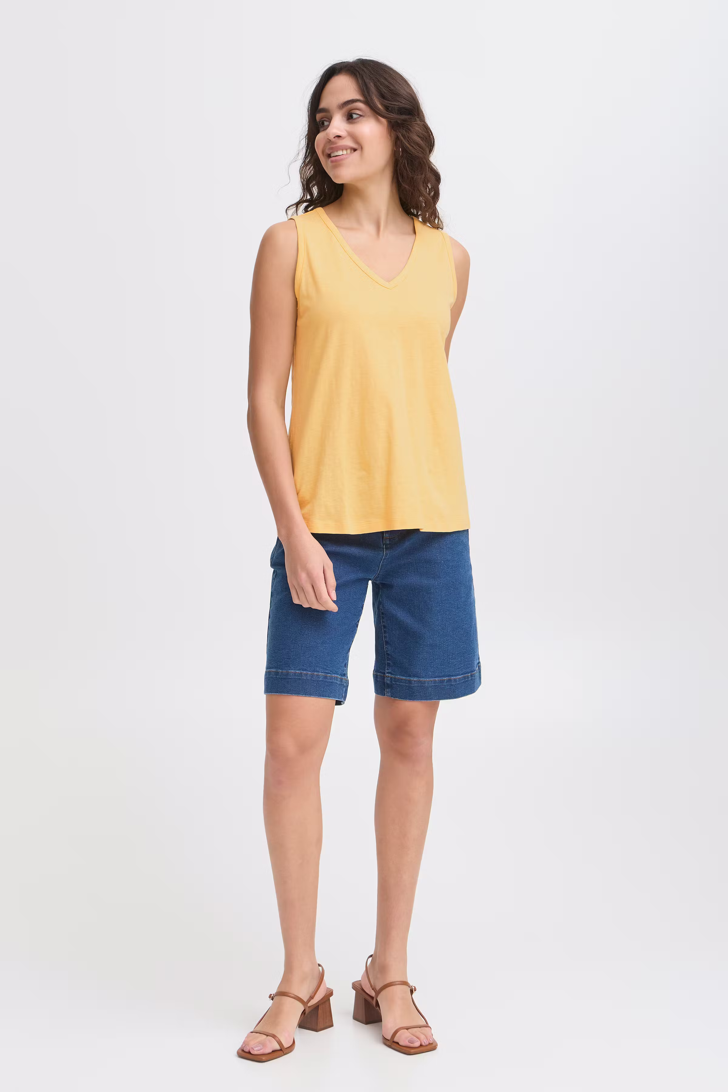 FRDALIA Top LOOKBOOK FRONT 20615610-130932