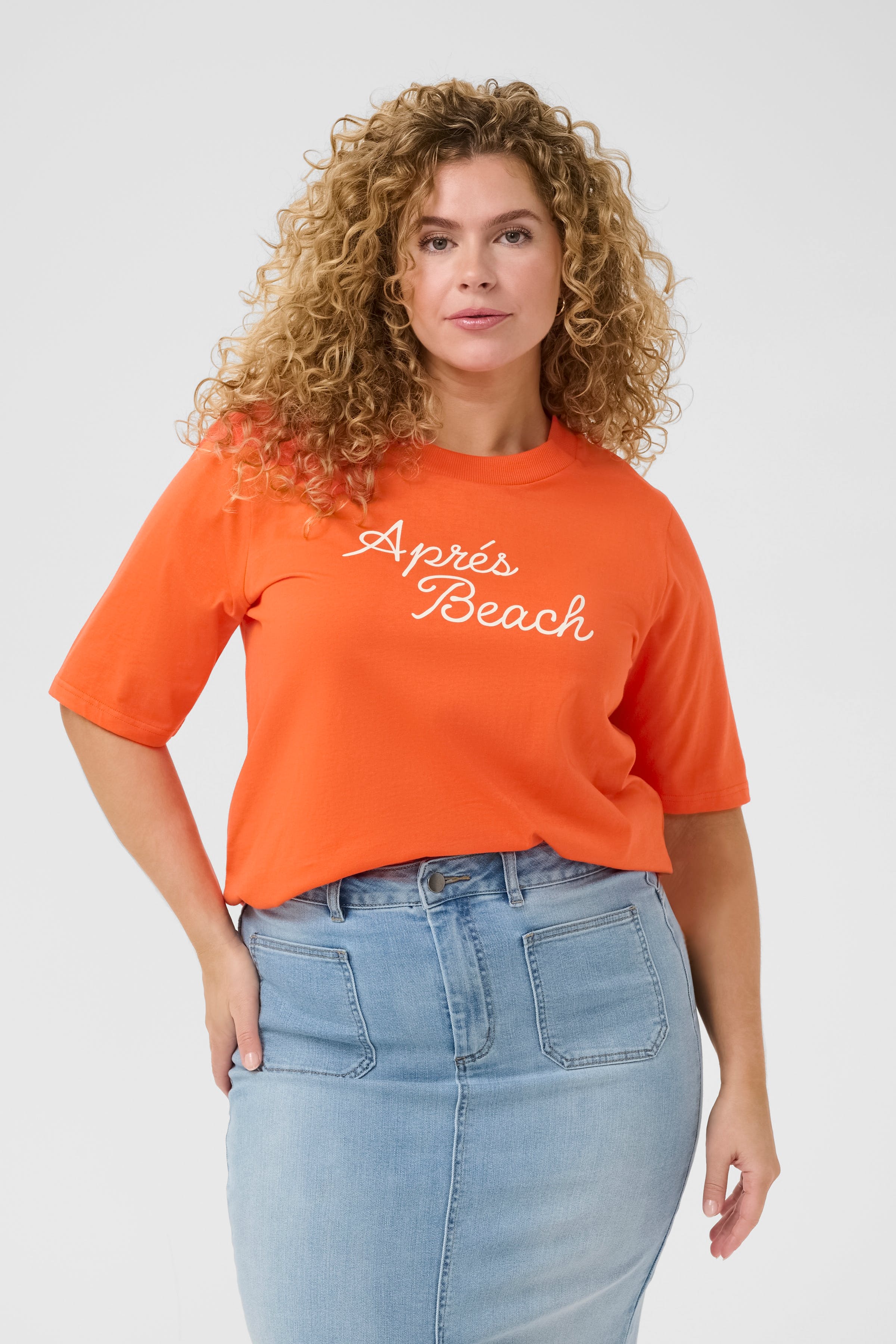 KCviola T-shirt LOOKBOOK FRONT 10583186-171558