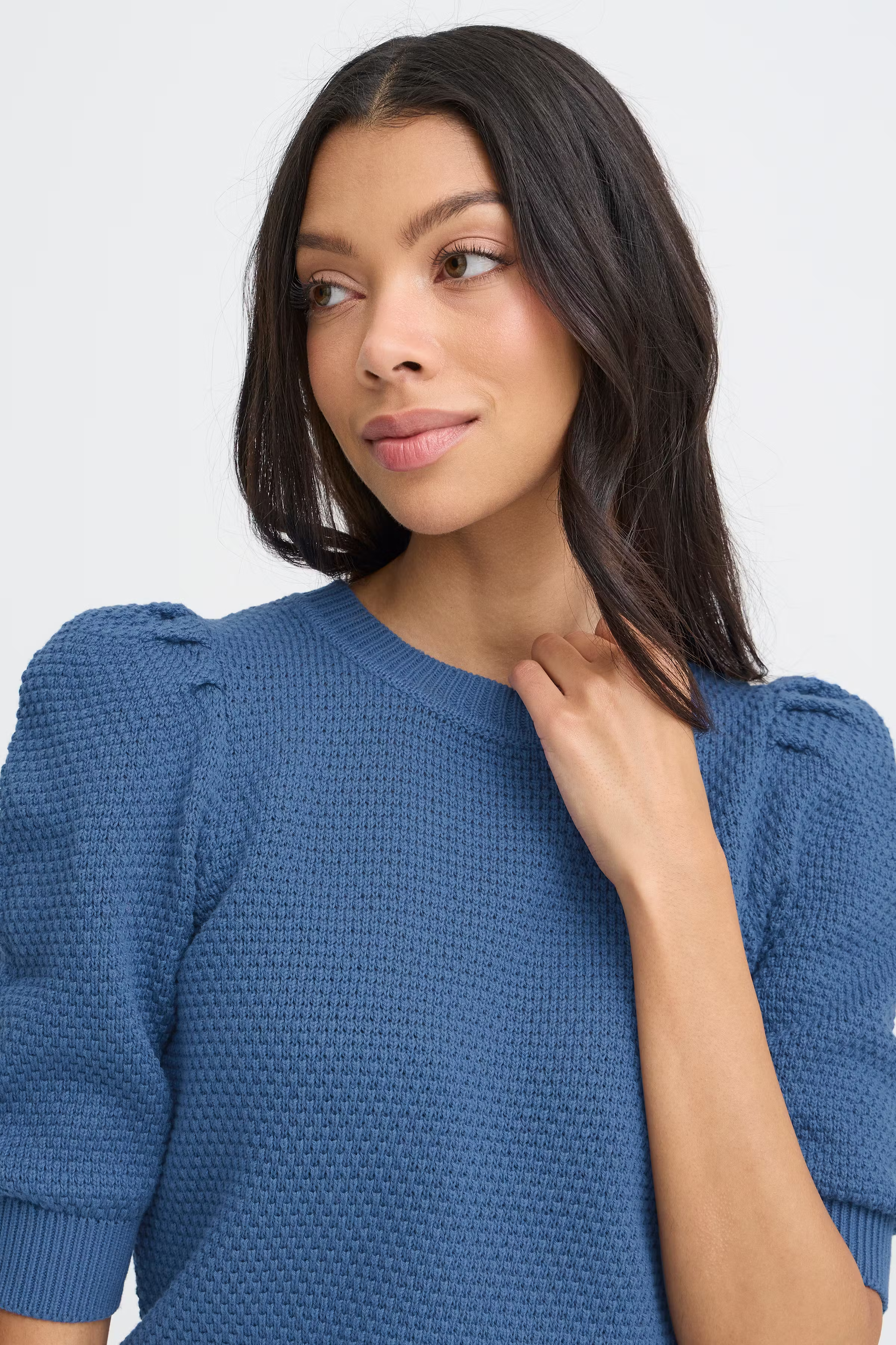 BYMIKALA Pullover LOOKBOOK DETAIL 20811028-194030