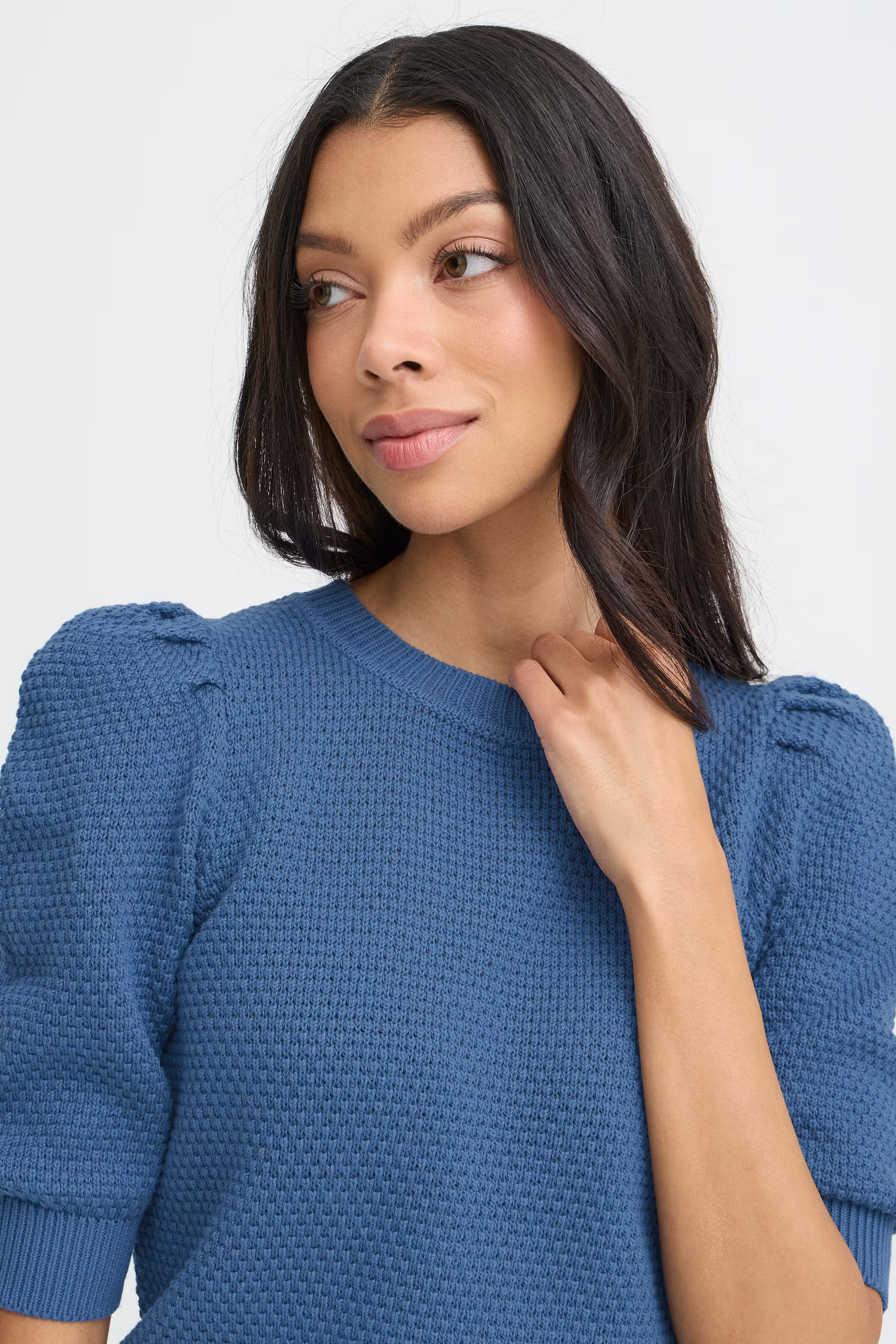 BYMIKALA Pullover LOOKBOOK DETAIL 20811028-194030