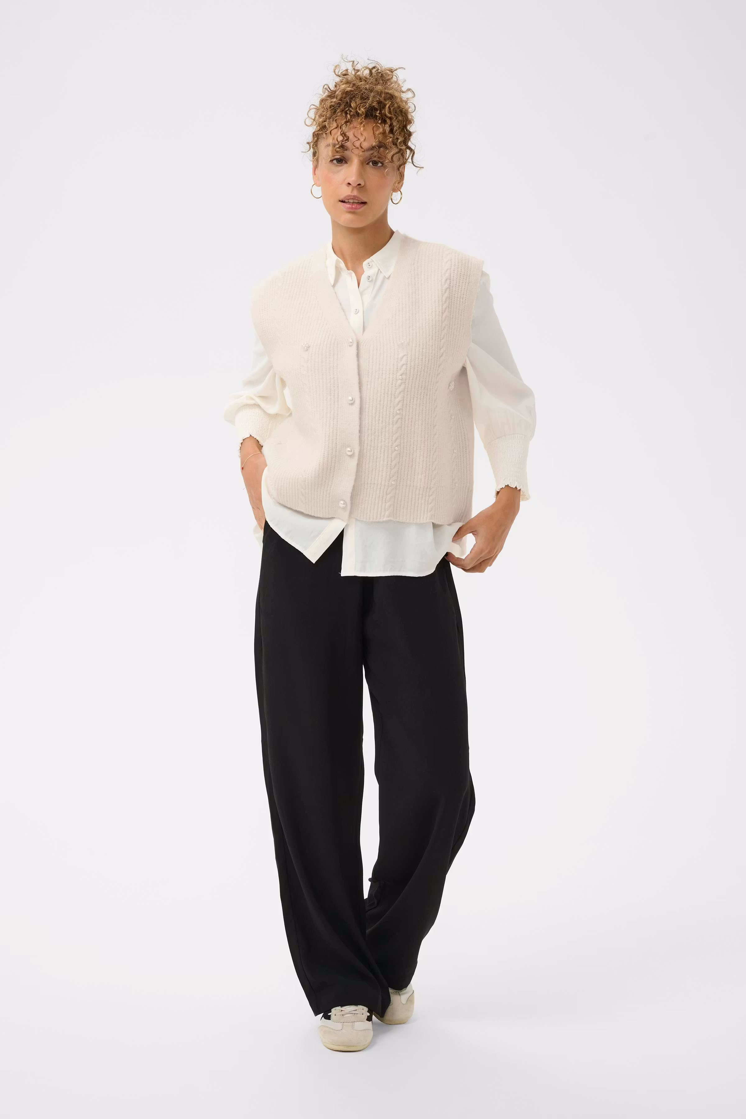 CRKlementine Strik vest LOOKBOOK FRONT 10614513-110701