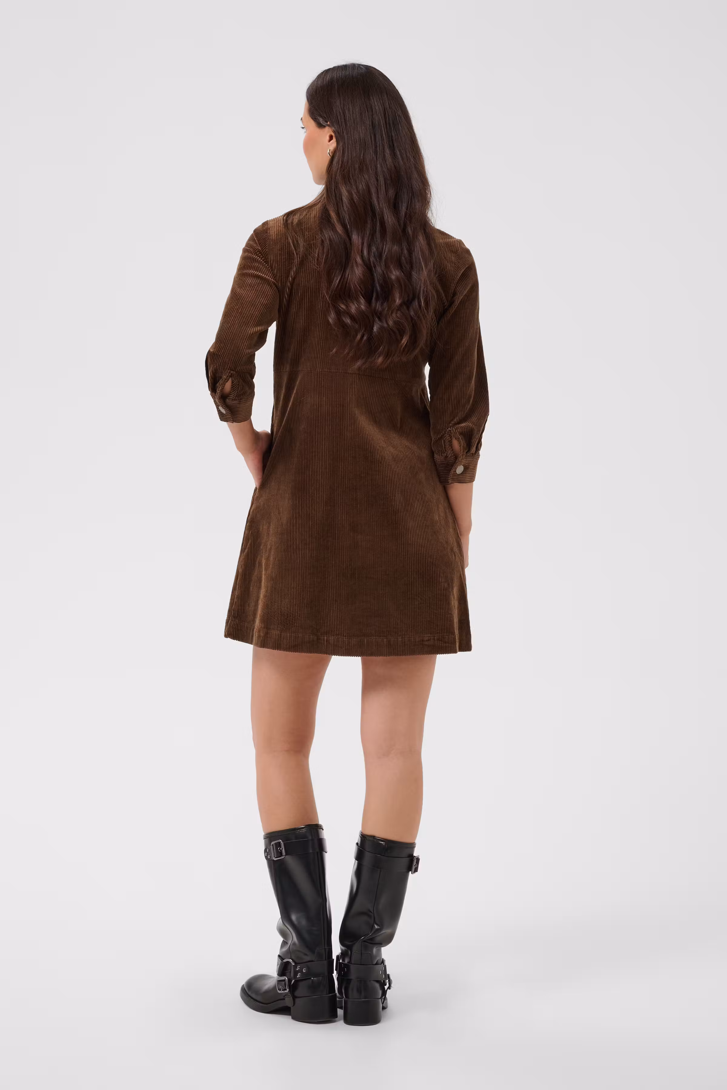 KAsella Kleid LOOKBOOK BACK 10512240-191116