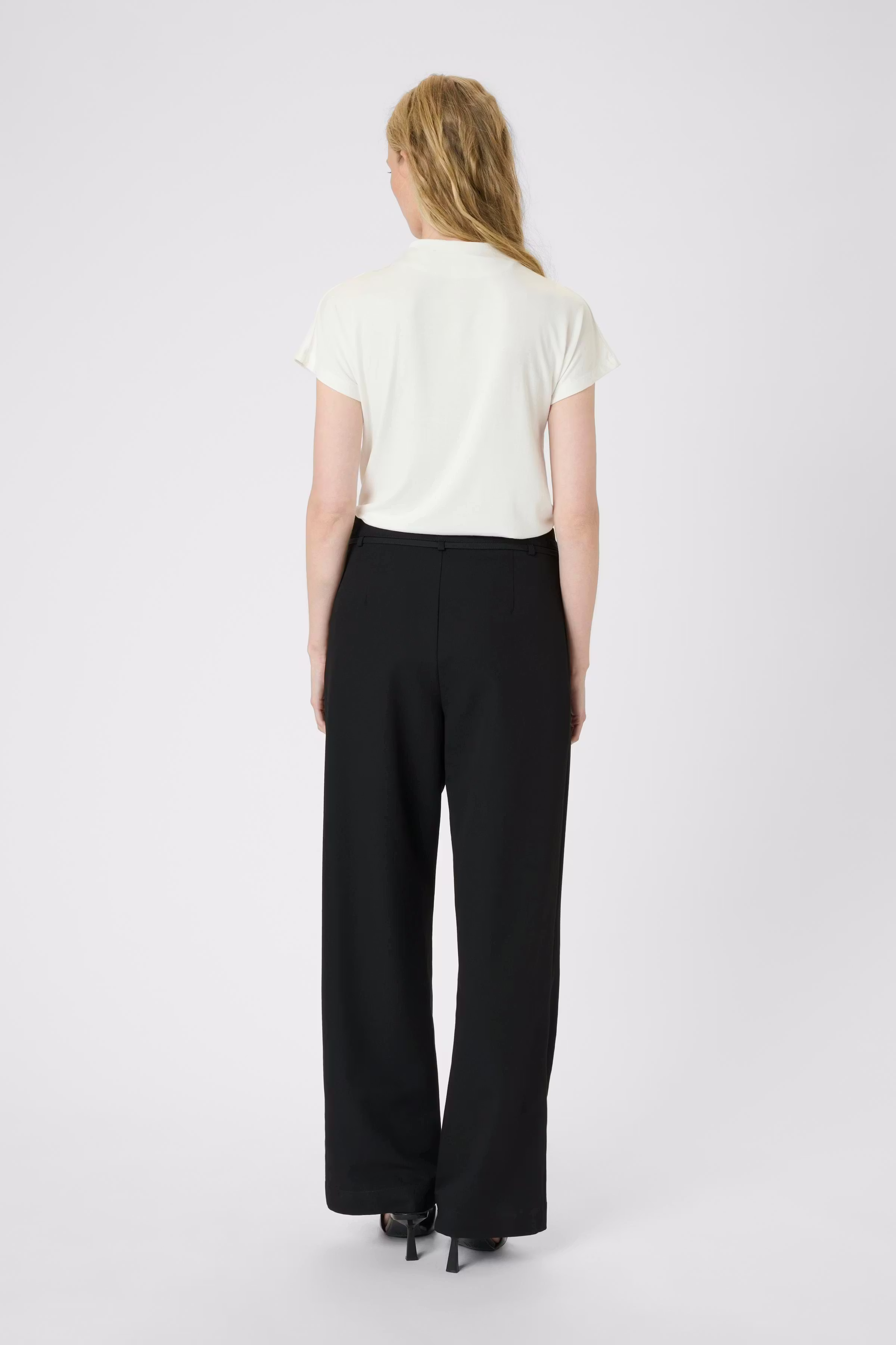 Dandy T-shirt LOOKBOOK BACK 10102010-110103