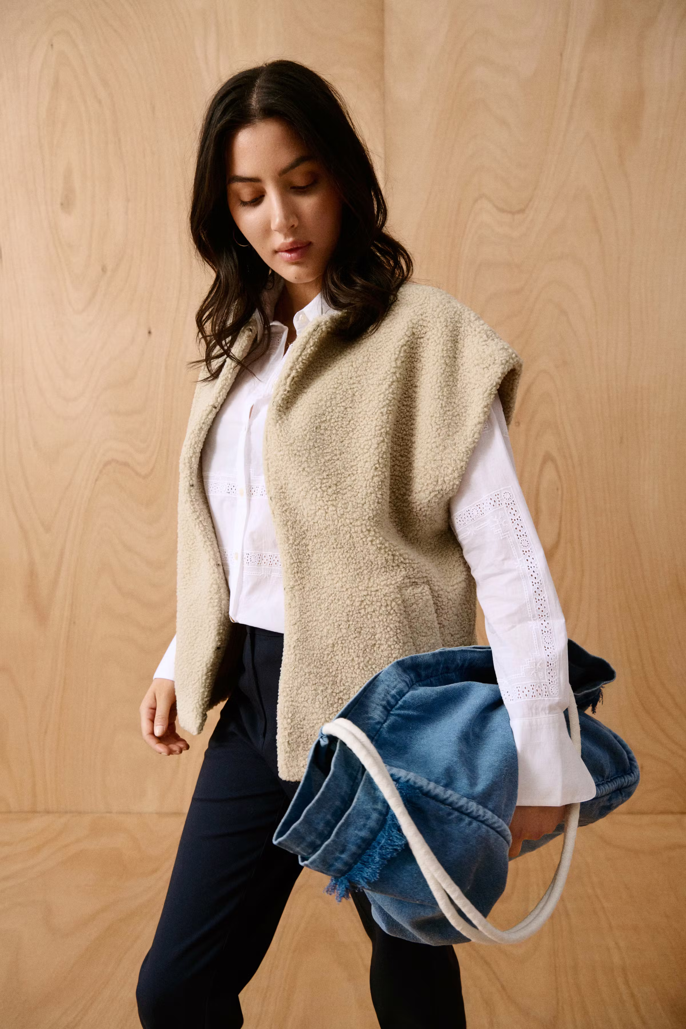 OdalisSZ Weste LOCATION NONE 30514719-130401