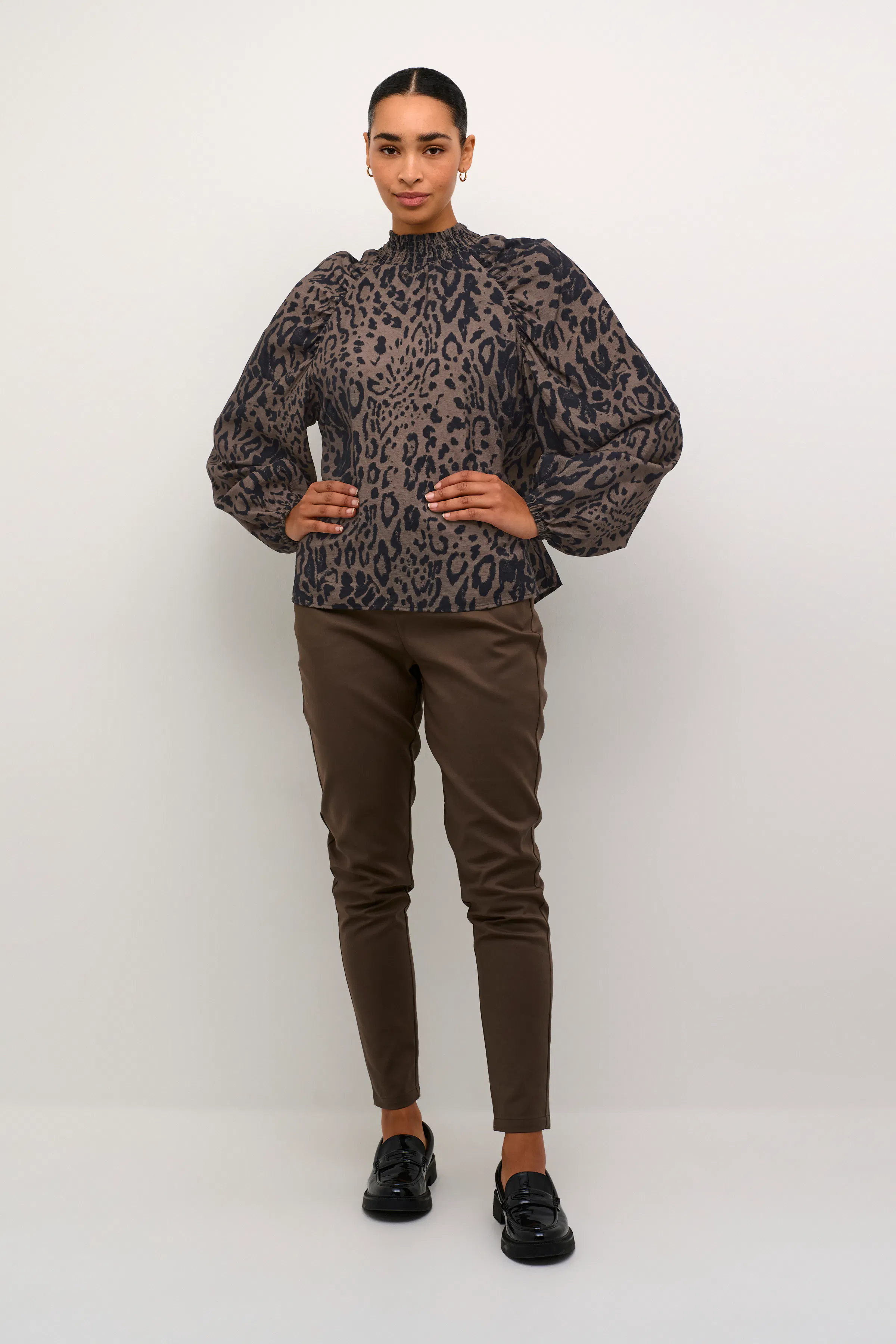 KAjemma Bluse LOOKBOOK FRONT 10508970-106279