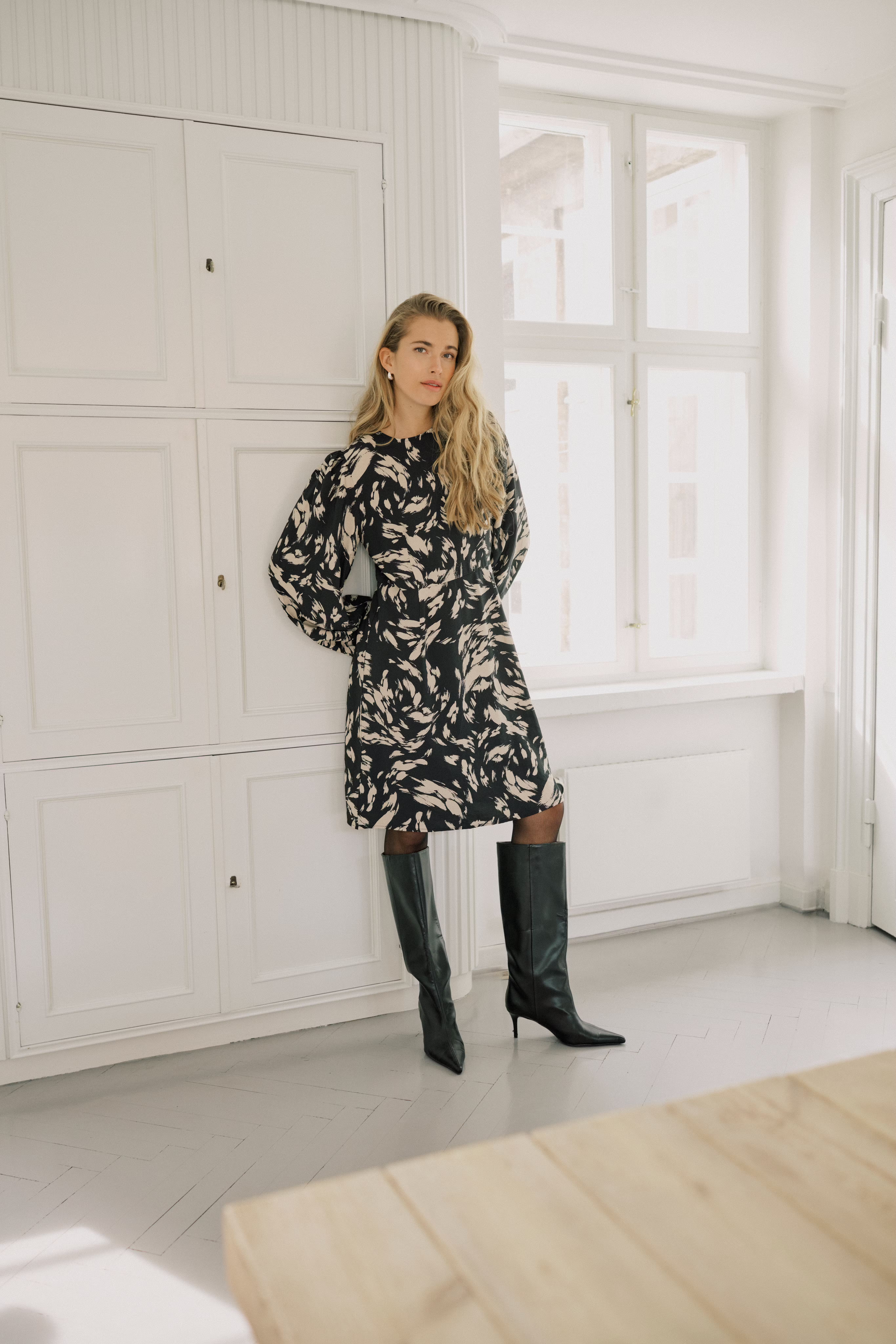 KAulla Kjole LOCATION NONE 10511043-108751