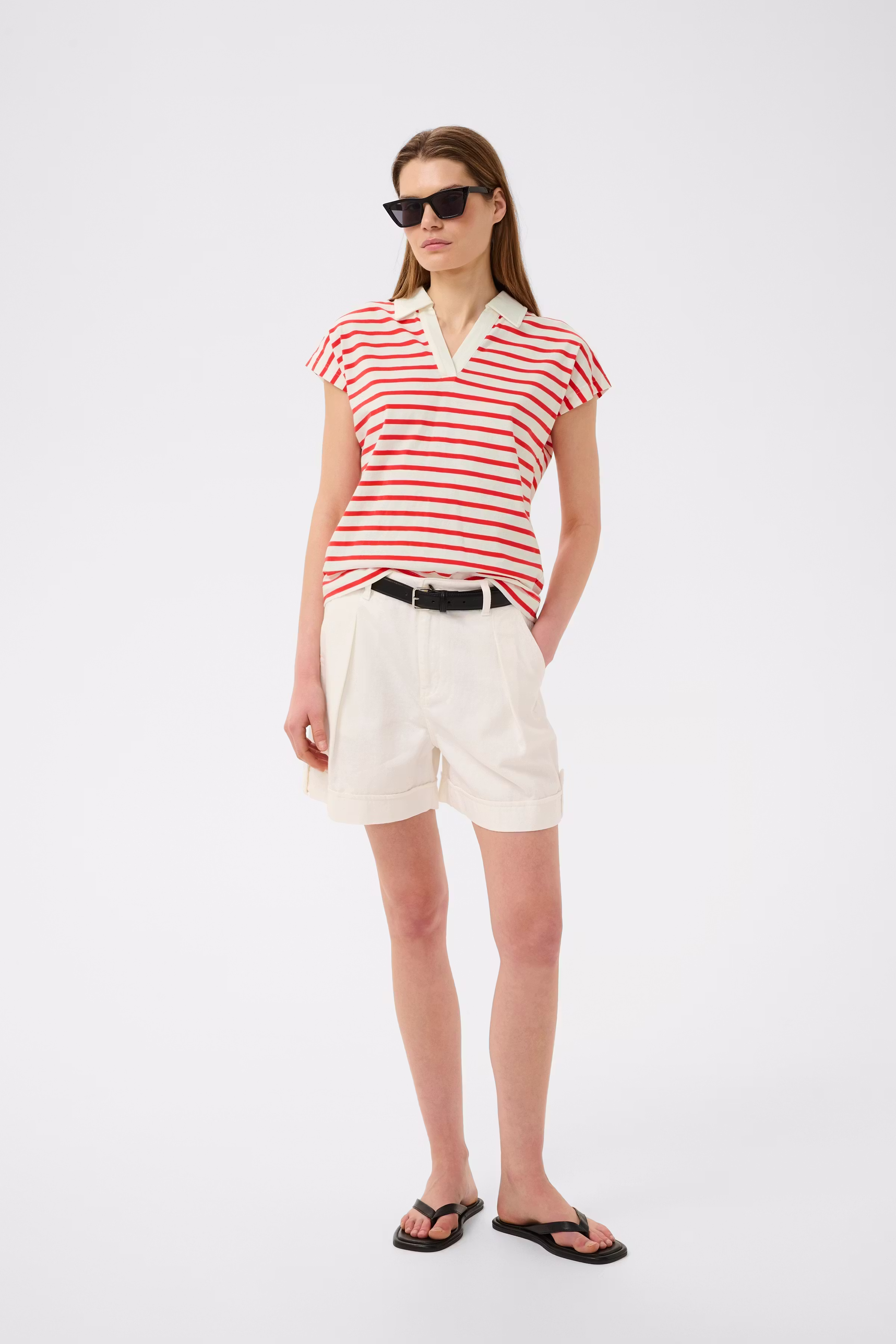 PFIAIW T-shirt LOOKBOOK FRONT 30112571-900007190