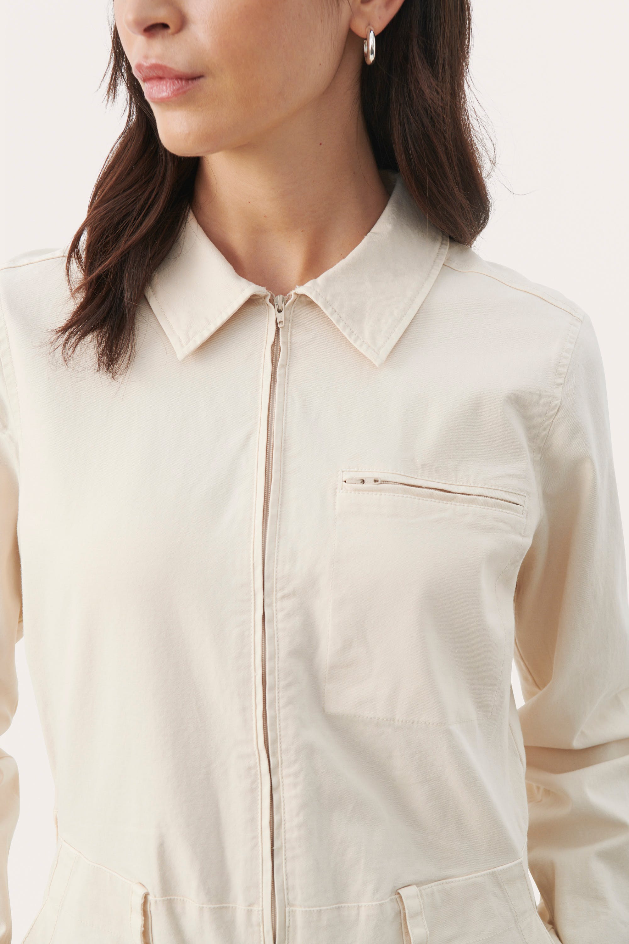 EsteraPW Overall LOOKBOOK DETAIL 30308395-130400