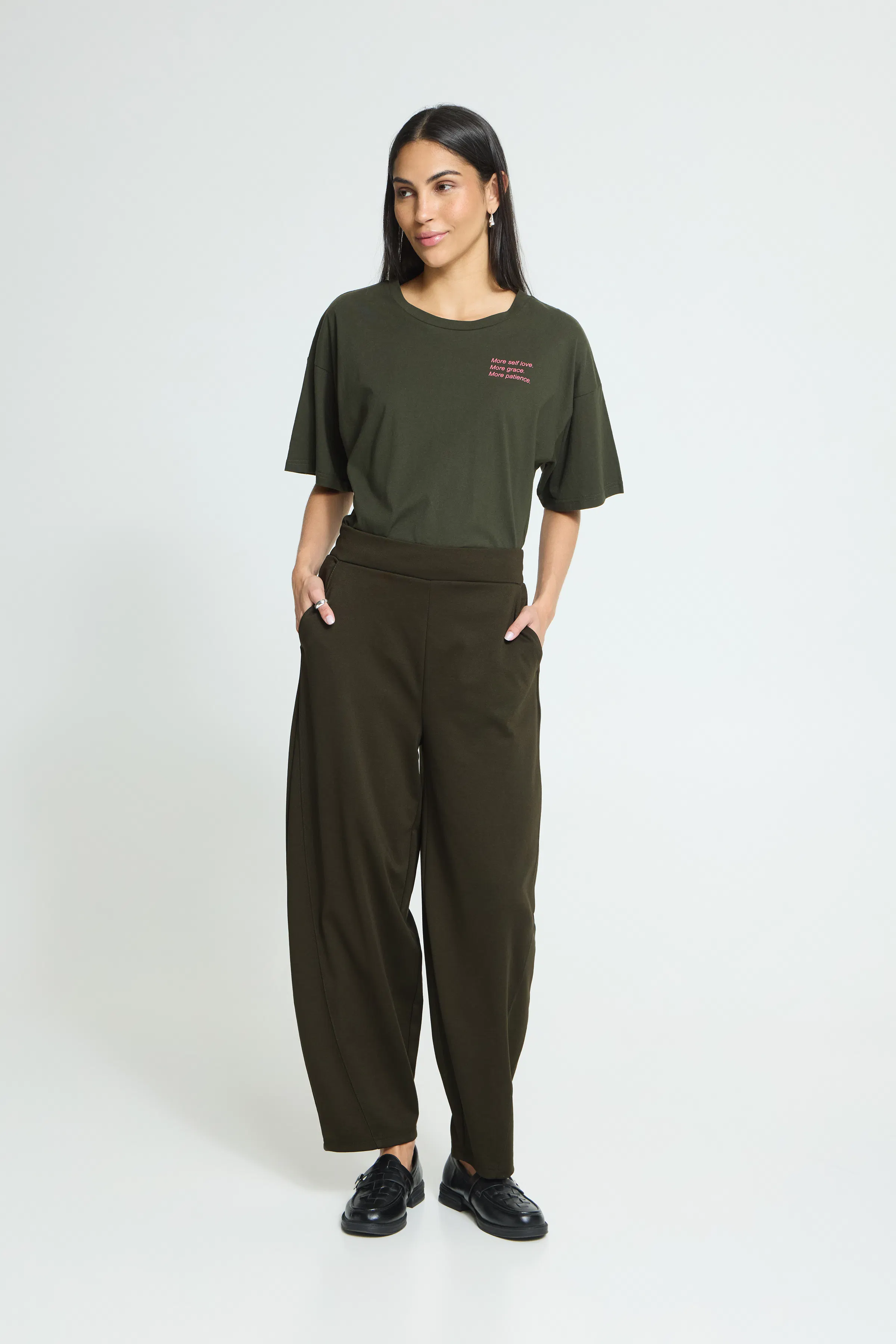 IHKATE Trousers LOOKBOOK FRONT 20123727-190509