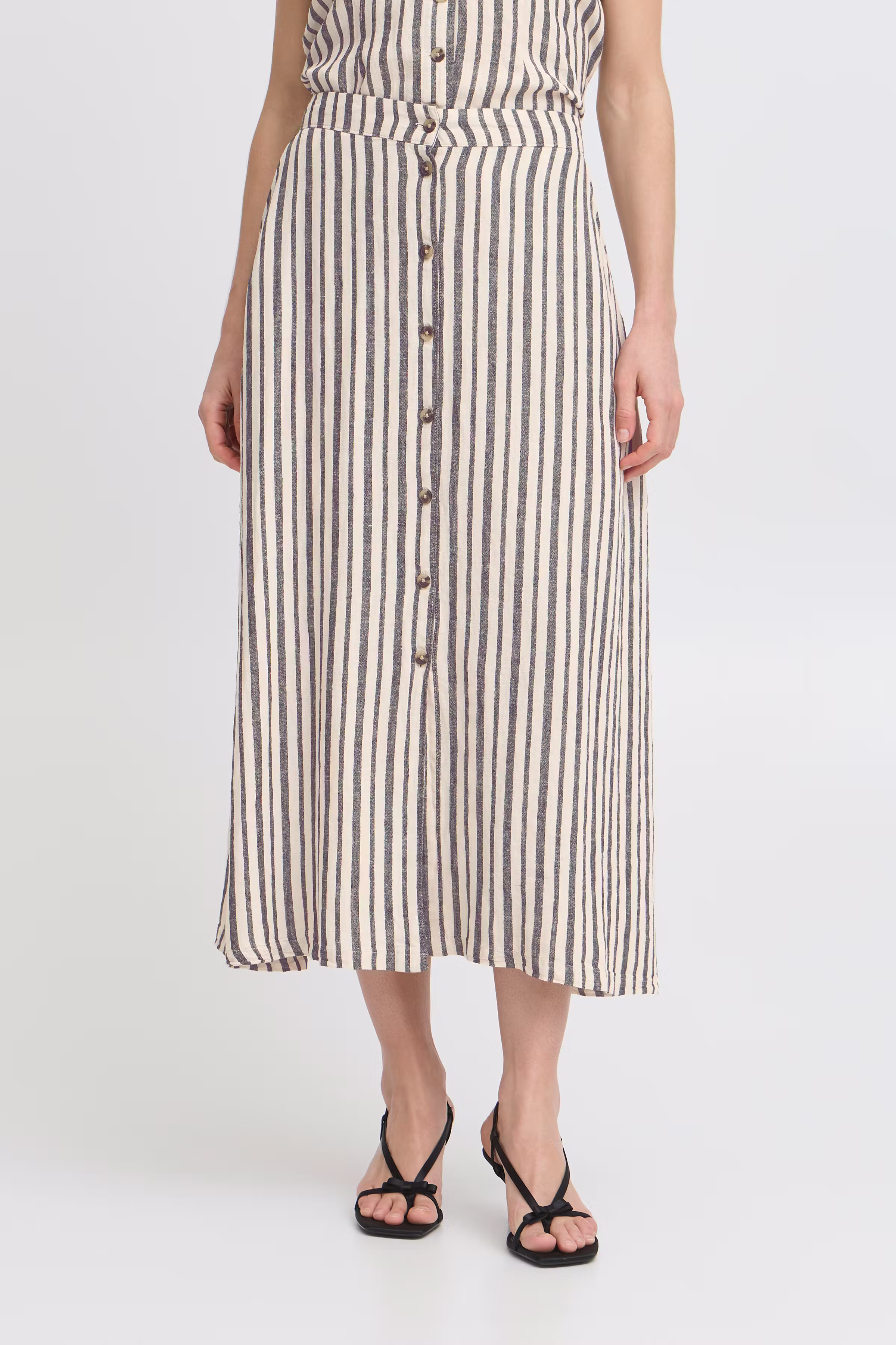 BYFALAKKA Rock LOOKBOOK FRONT 20816610-204794