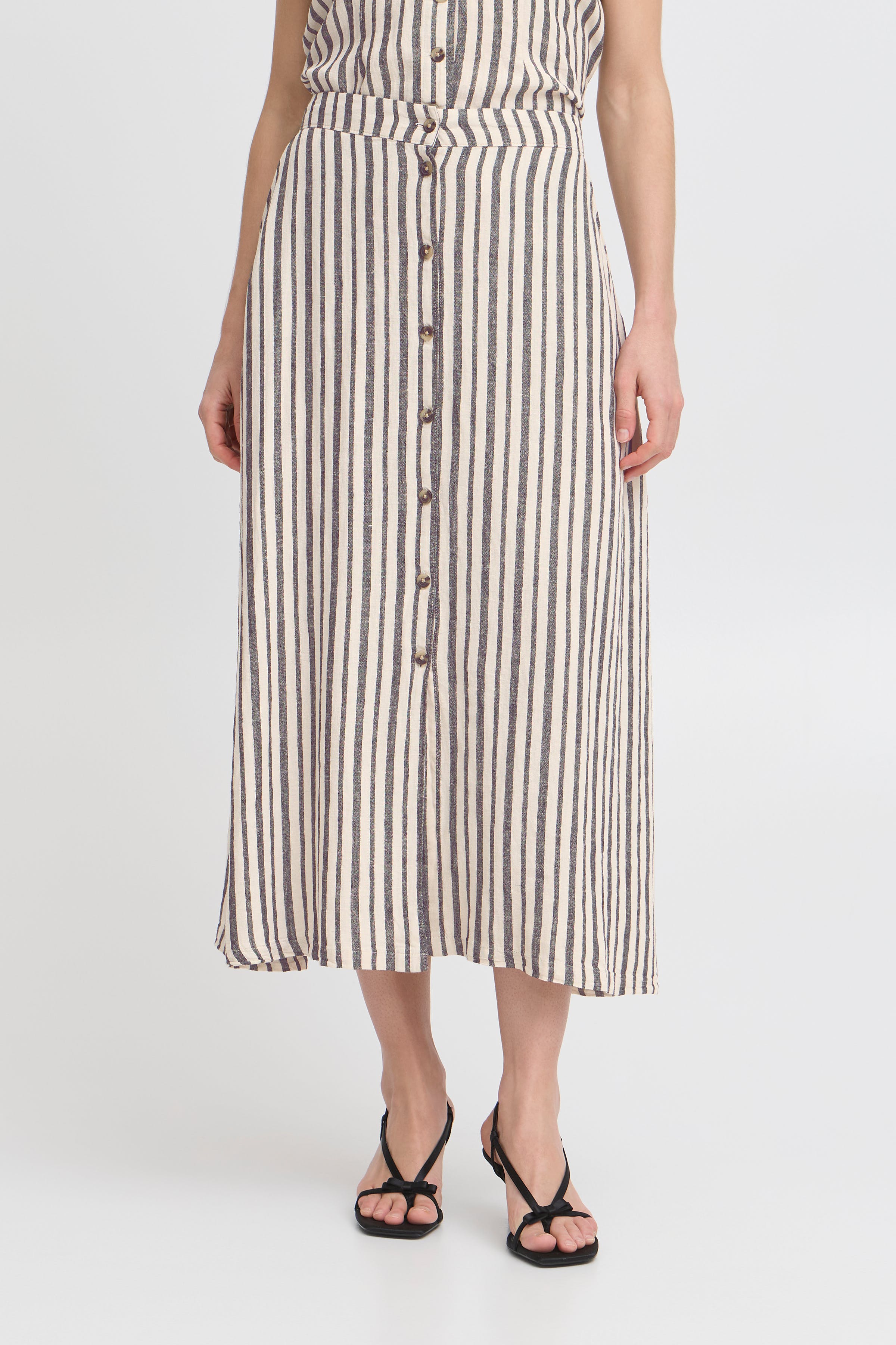 BYFALAKKA Skirt LOOKBOOK FRONT 20816610-204794