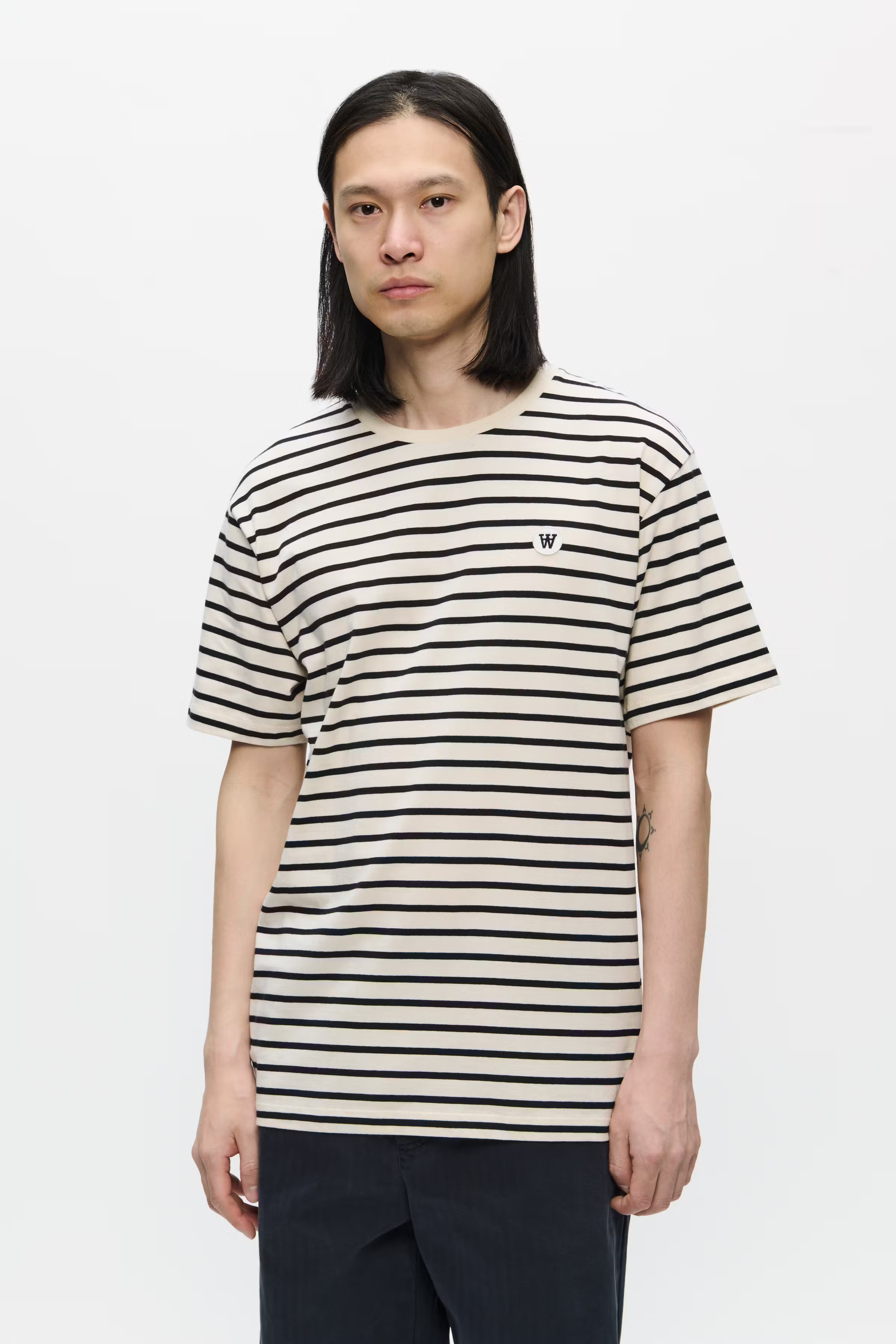 WWAce Stripe T-shirt LOOKBOOK FRONT 30251373-193911