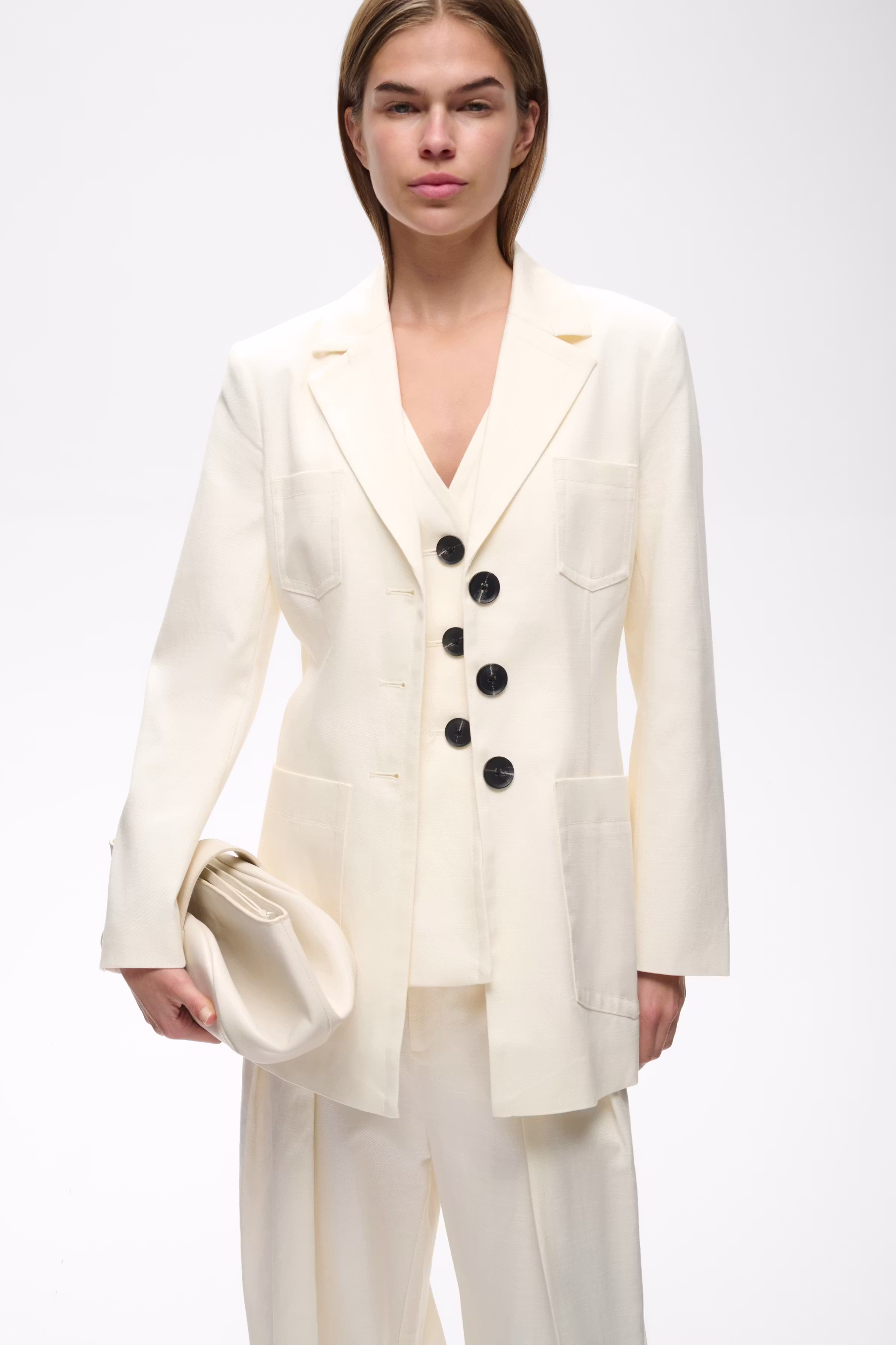 QUENTAIW Blazer LOOKBOOK FRONT 30112662-120601