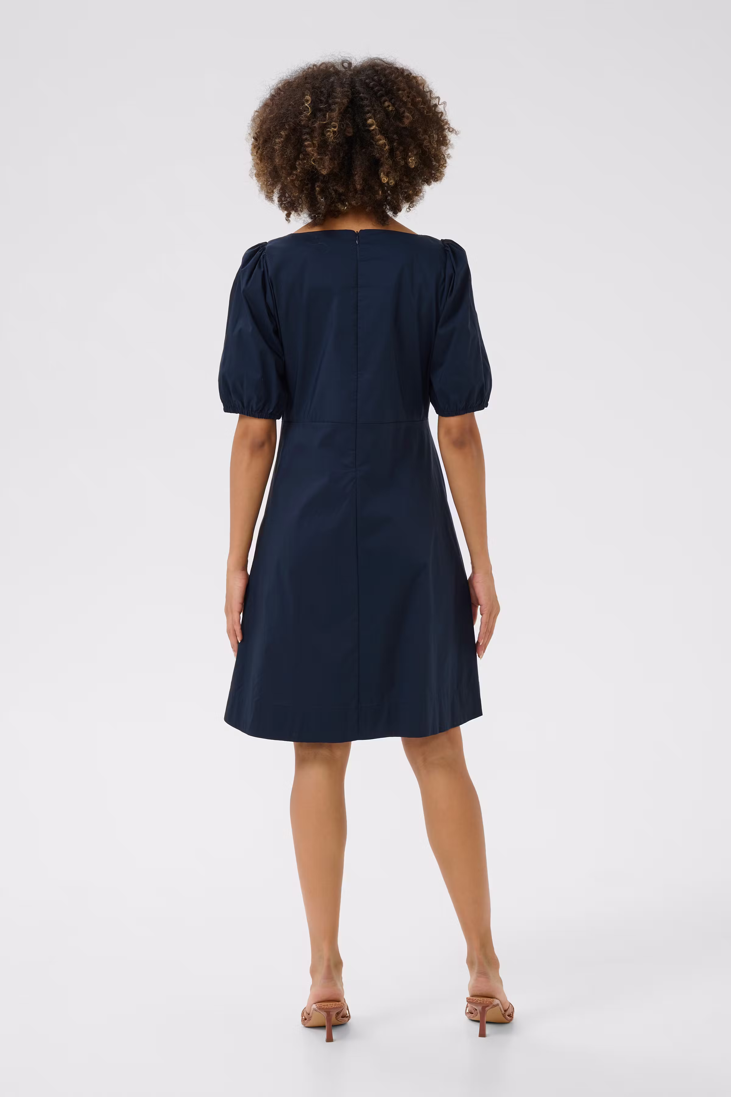 CUnovi Jurk LOOKBOOK BACK 50111902-193921