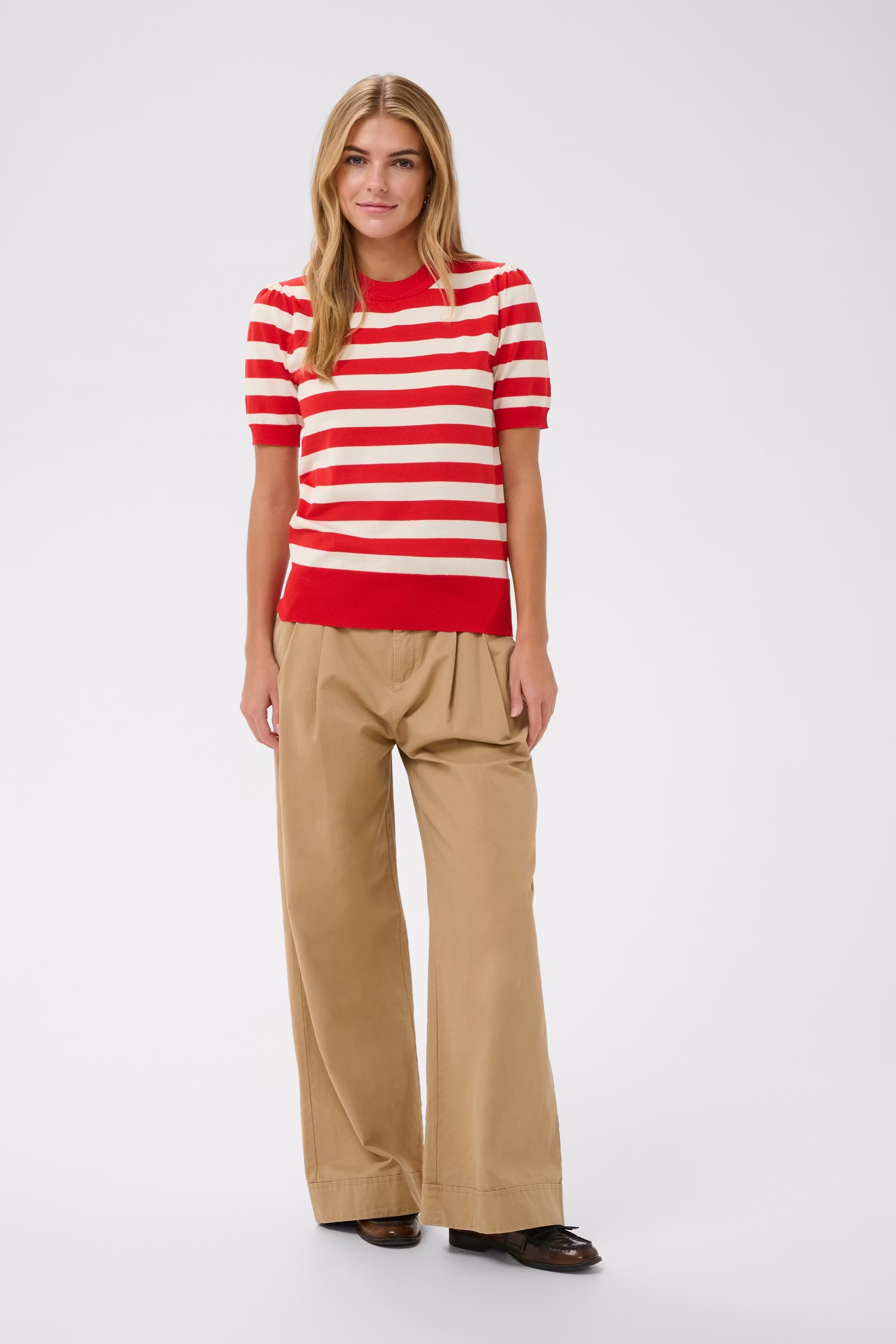 MilaSZ Pullover LOOKBOOK FRONT 30513931-304739