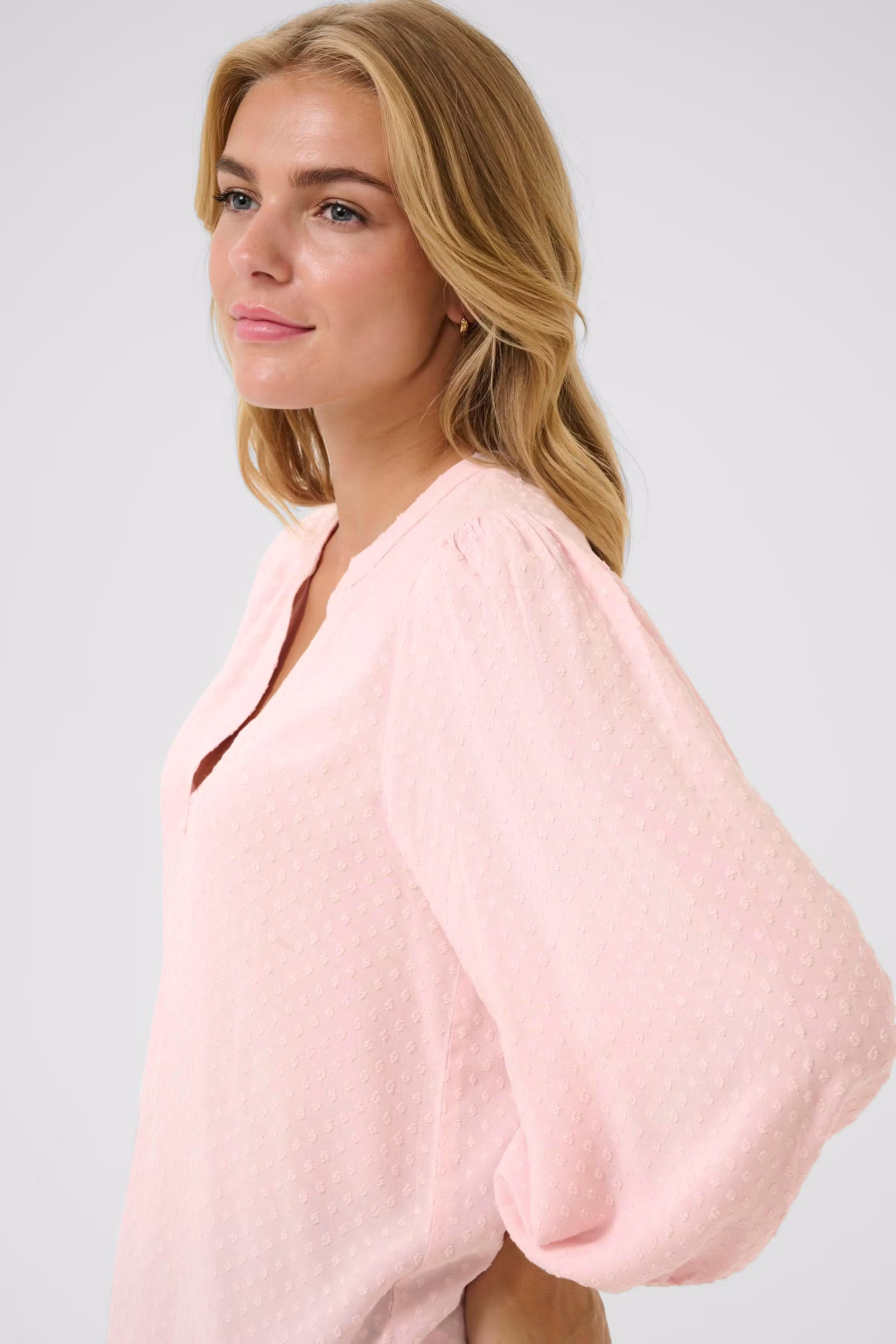 KAannika Blouse LOOKBOOK DETAIL 10510429-141905