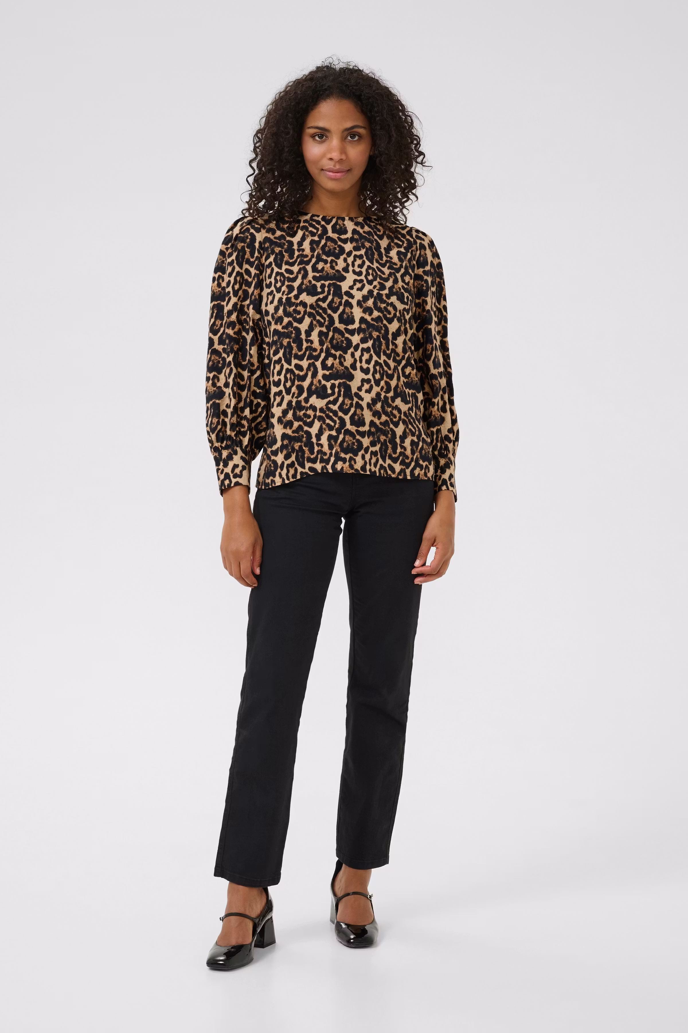 KAhannah Blus LOOKBOOK FRONT 10509607-107281