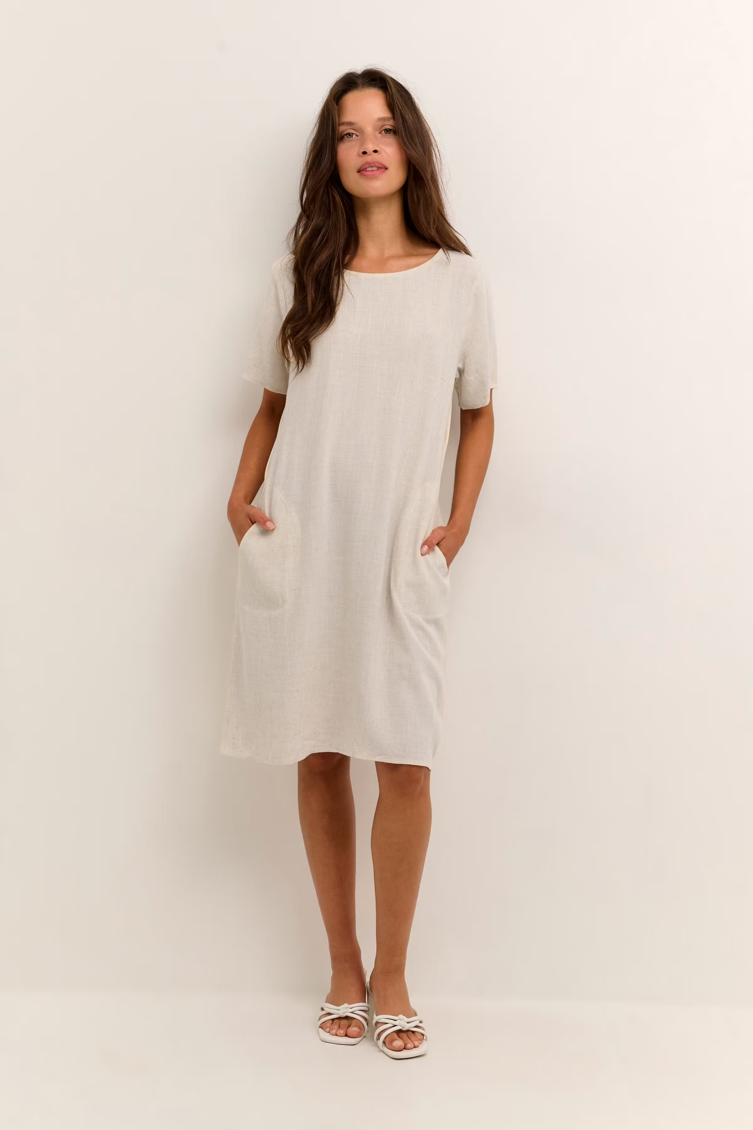 KAliny Linen Dress LOOKBOOK FRONT 10505731-101296